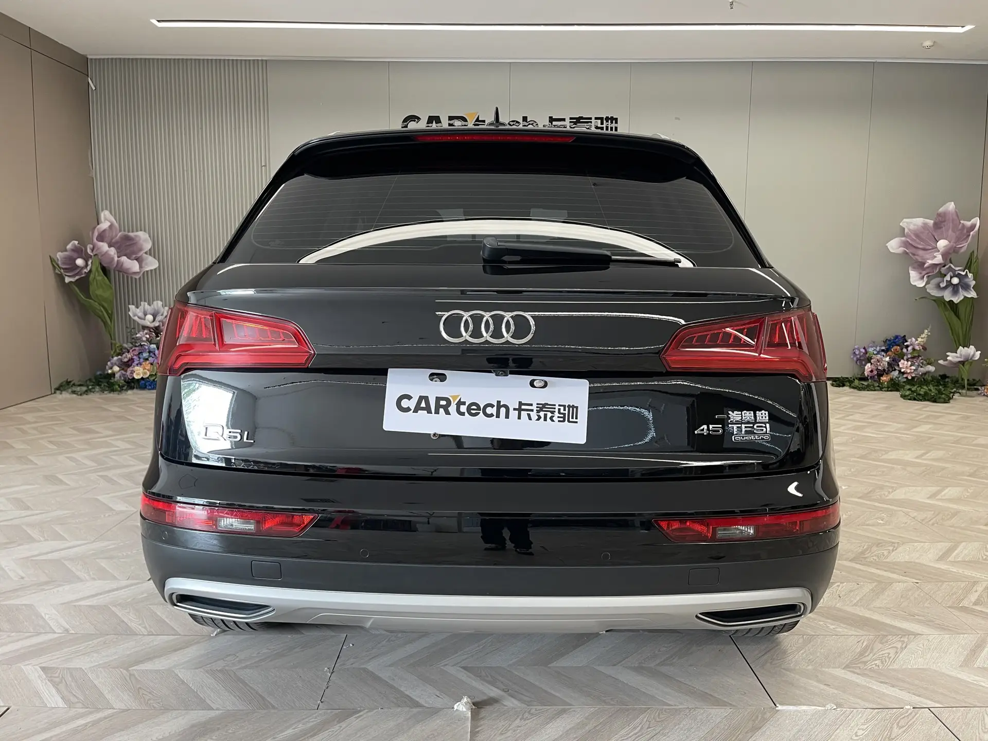Audi Q5L 45 TFSI, 2021 4