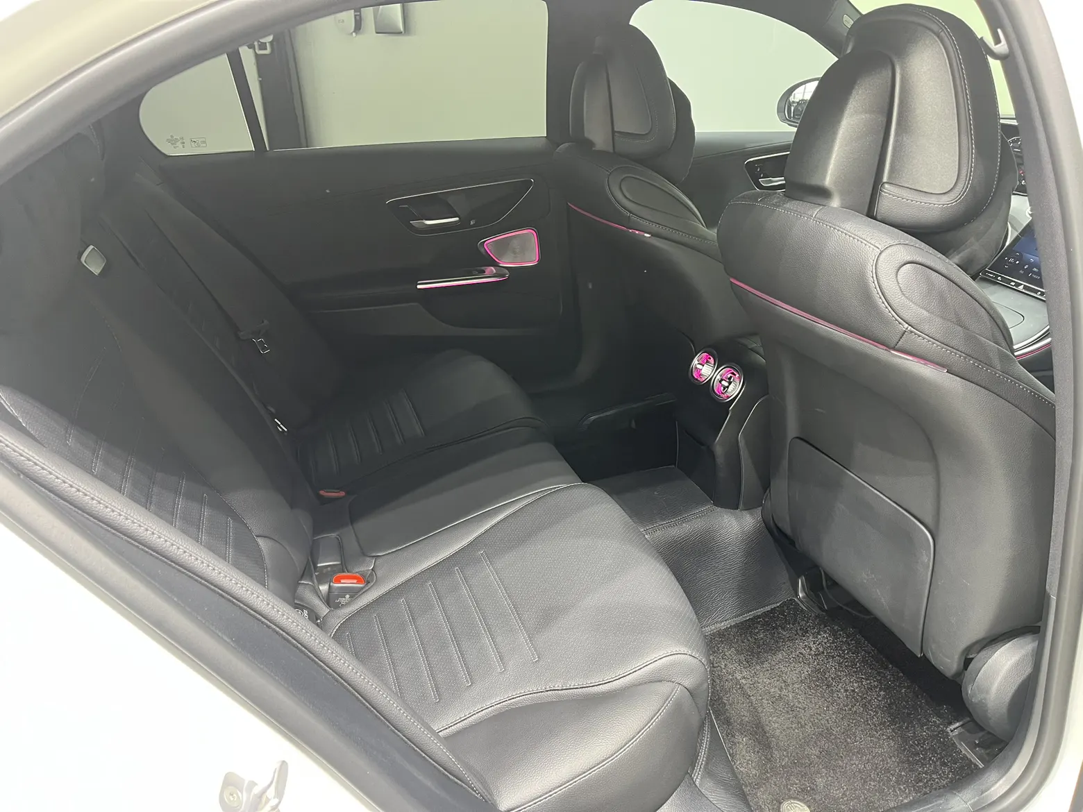 Mercedes-Benz C 200 L, 2025 17