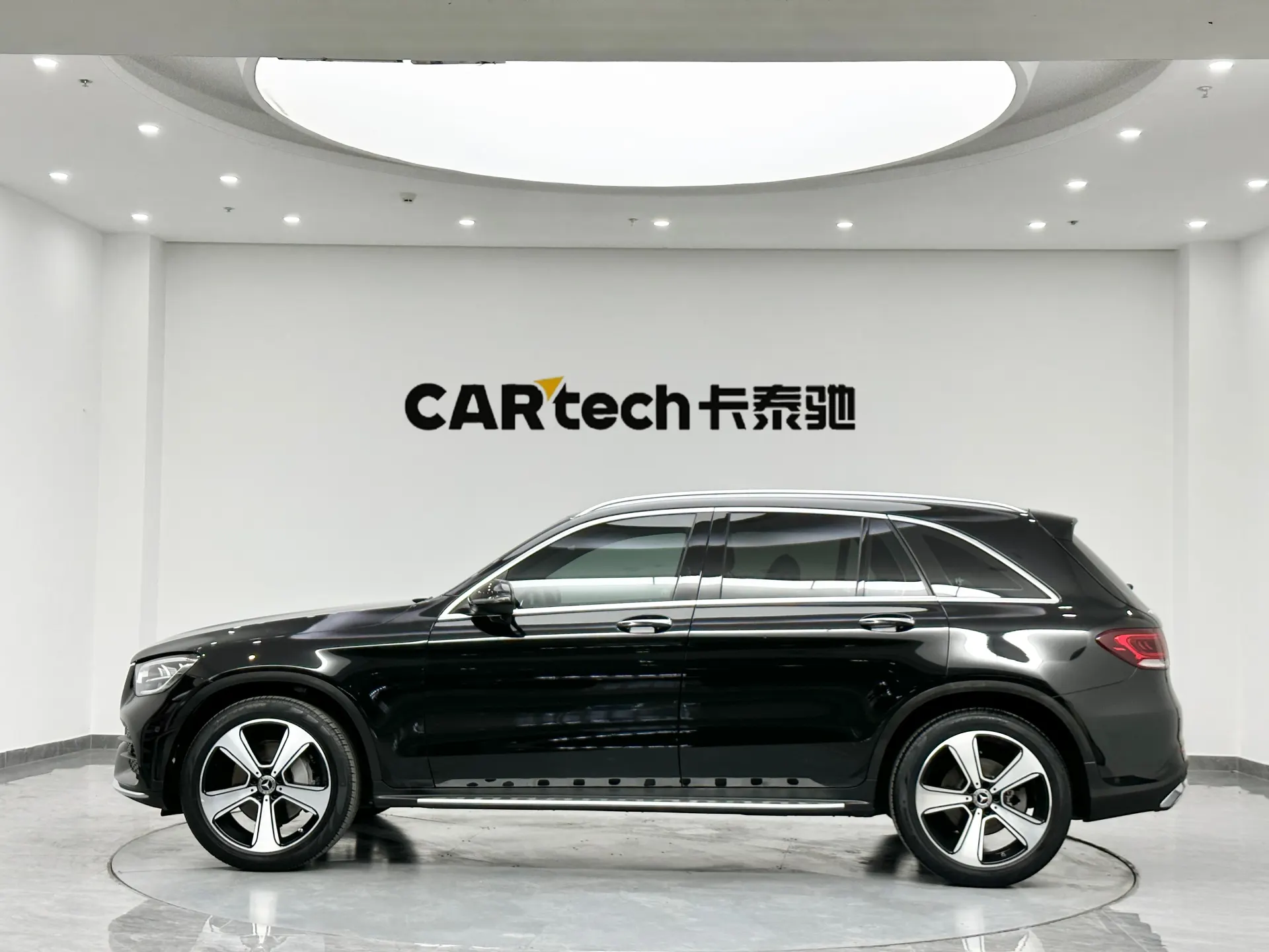 Mercedes-Benz GLC 300 L, 2022 все фото