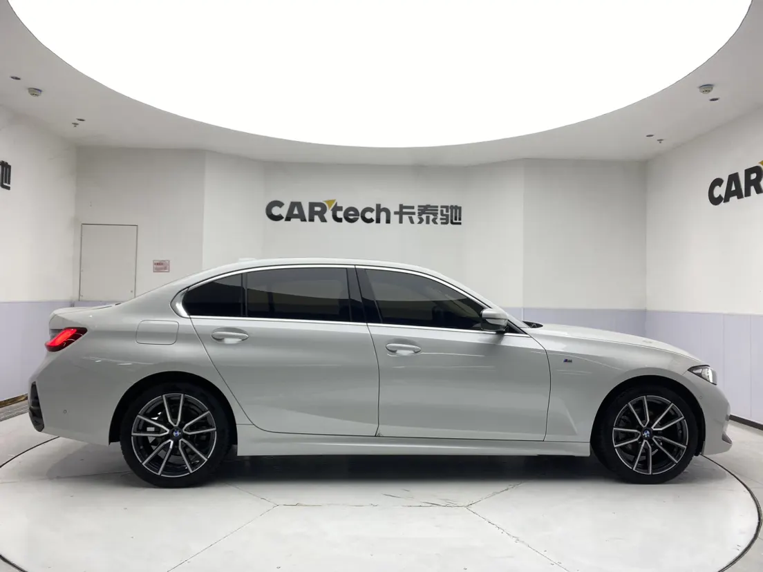 BMW 325Li, 2025 4