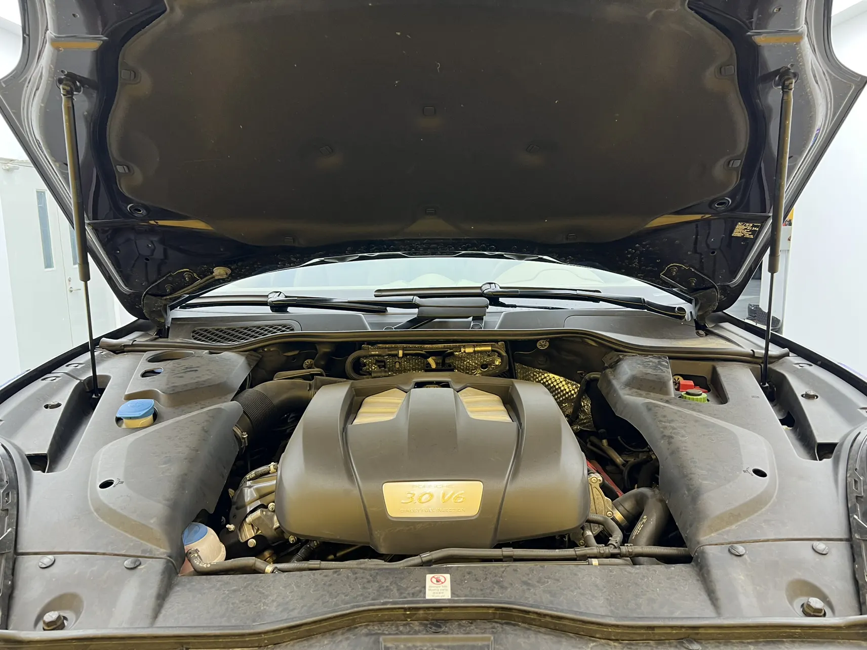 Porsche Cayenne, 2016 11