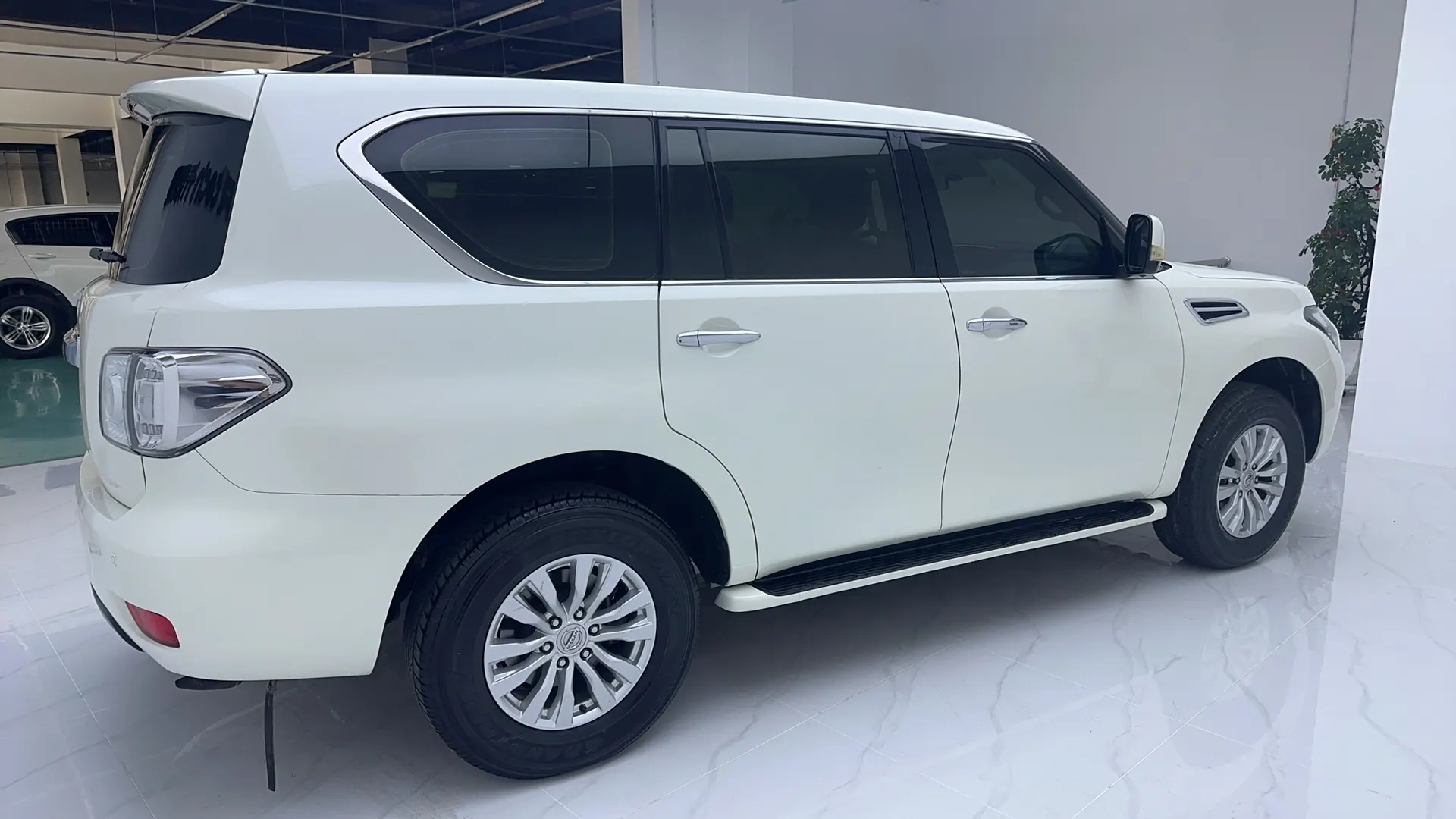Nissan Patrol, 2019 7