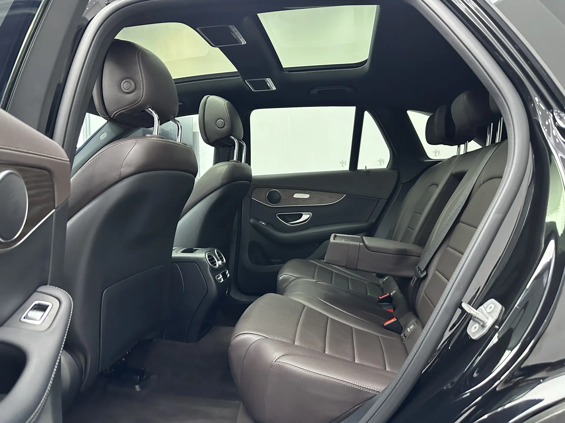 Mercedes-Benz GLC 300 L, 2022 11