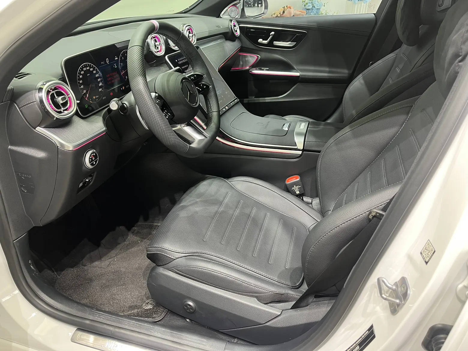 Mercedes-Benz C 200 L, 2025 15