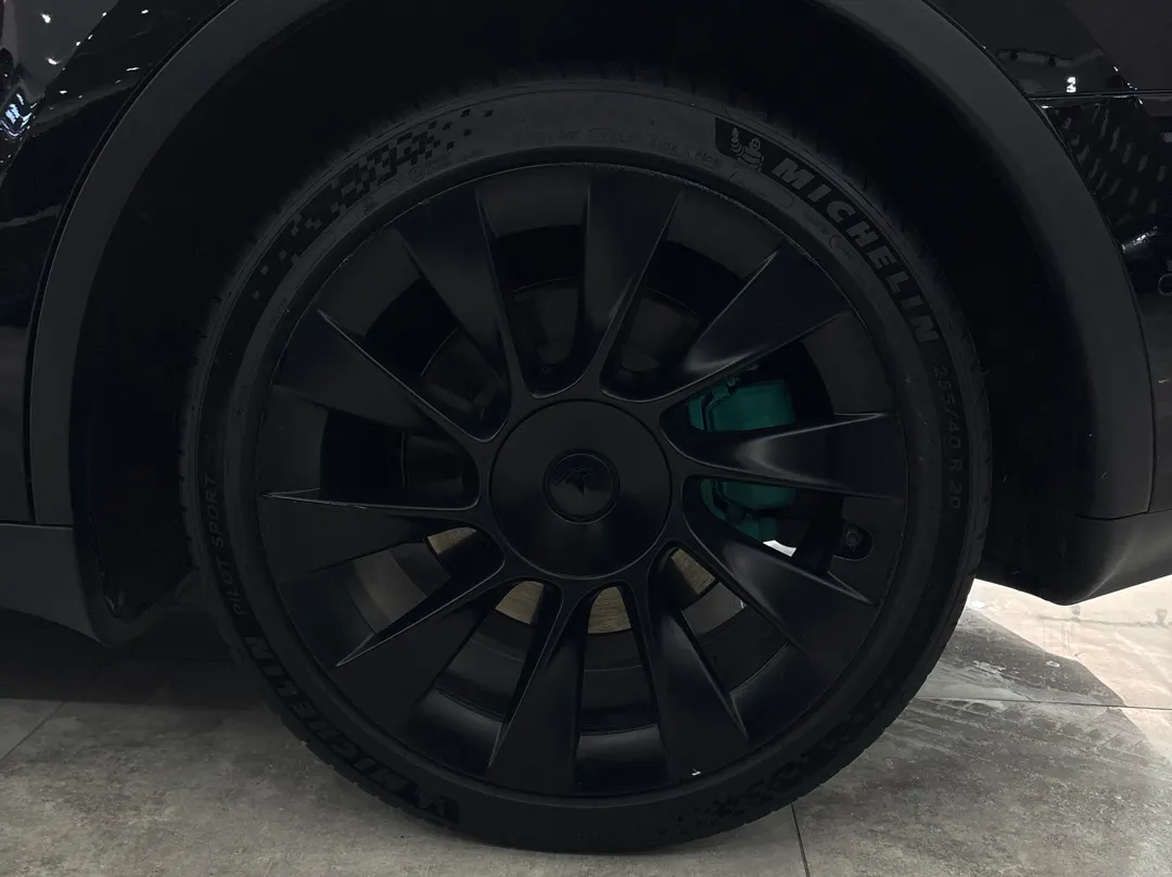 Tesla Model Y, 2021 11