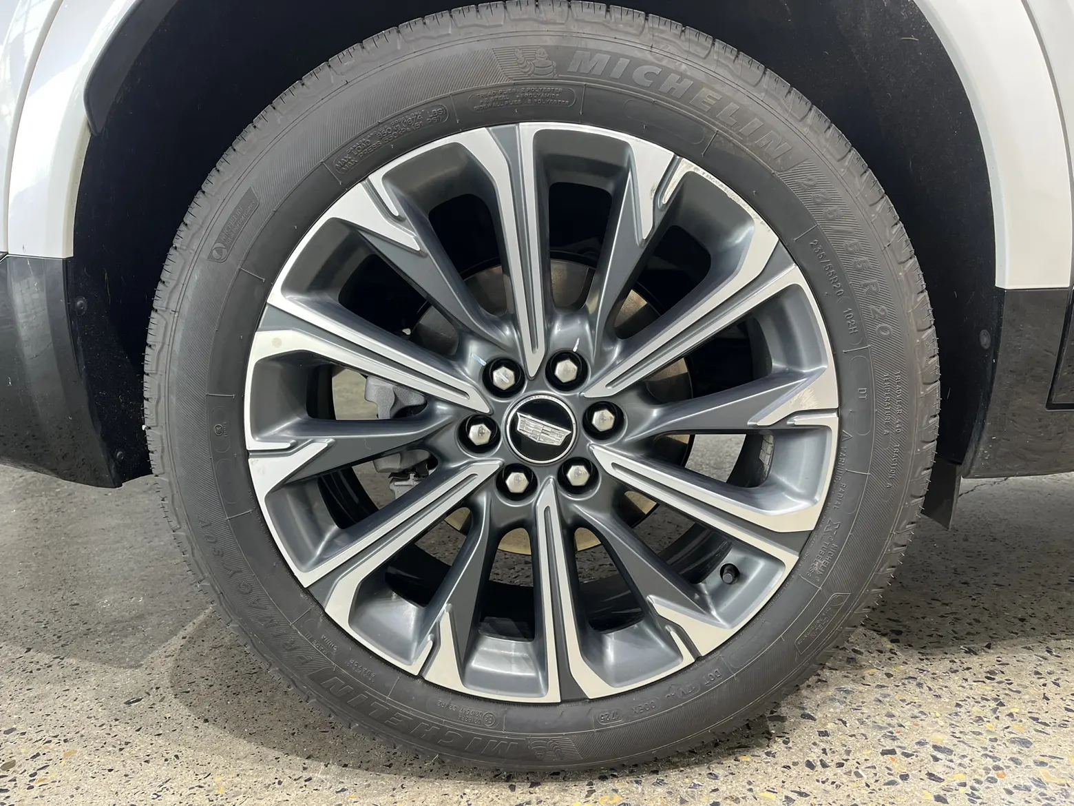 Cadillac XT5, 2025 9