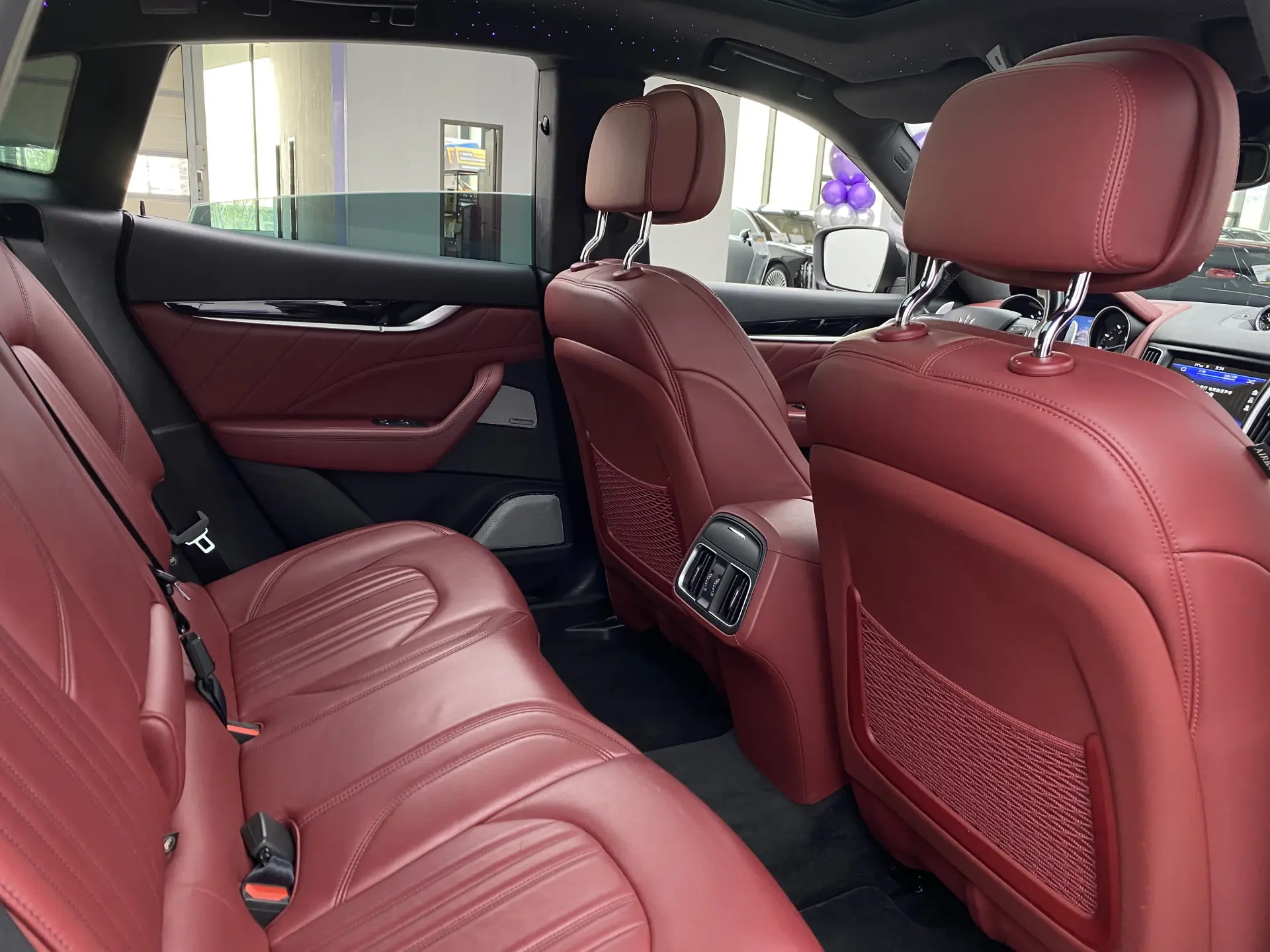 Maserati Levante, 2021 11