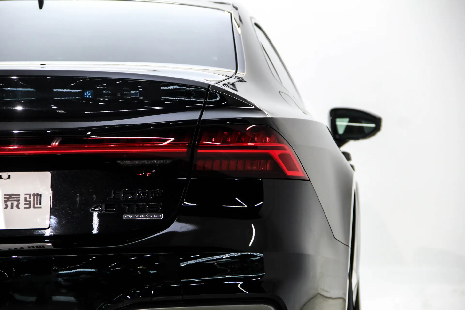 Audi A7L 45 TFSI, 2025 10