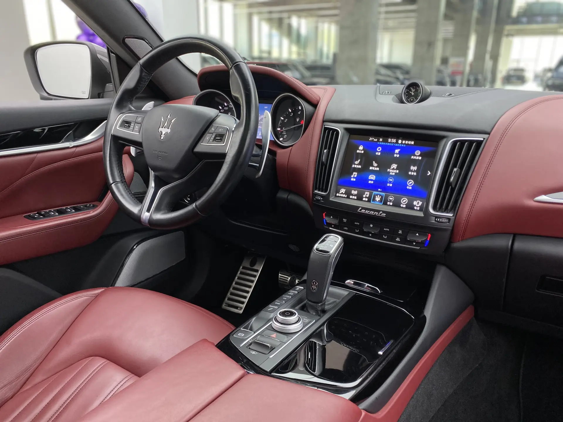 Maserati Levante, 2021 14