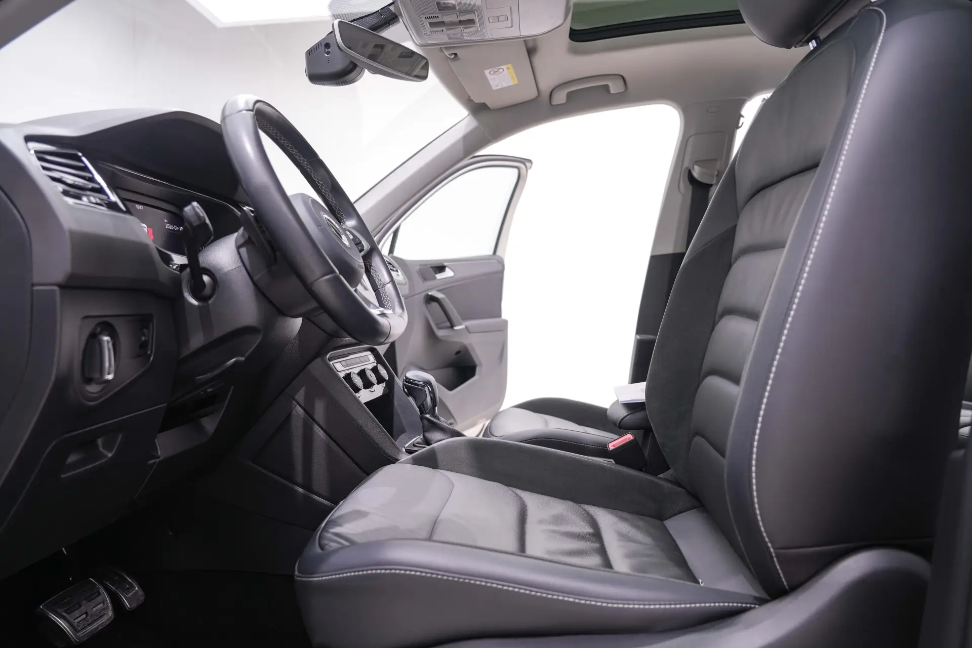 Volkswagen Tiguan L, 2020 19