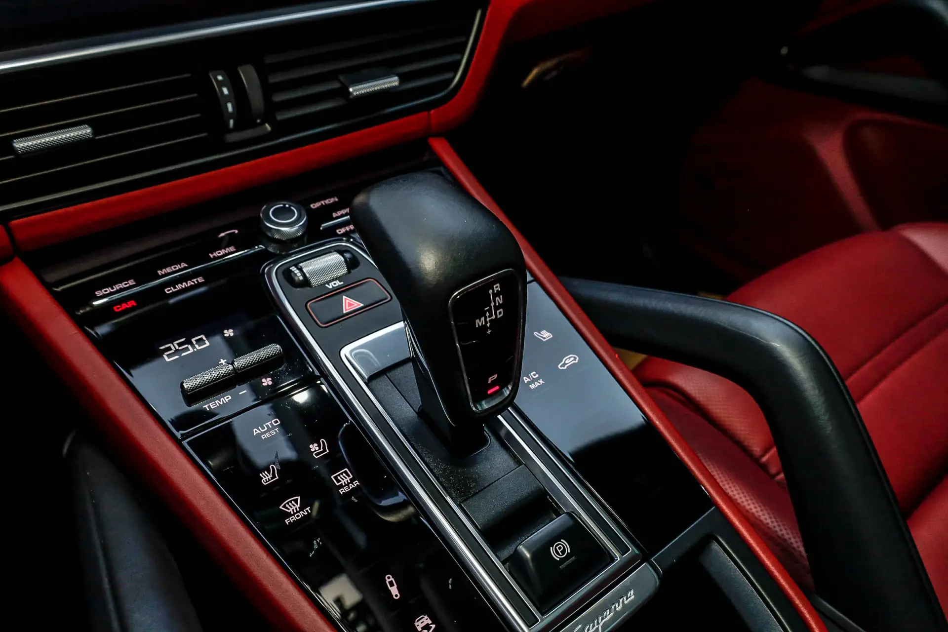 Porsche Cayenne, 2020 25