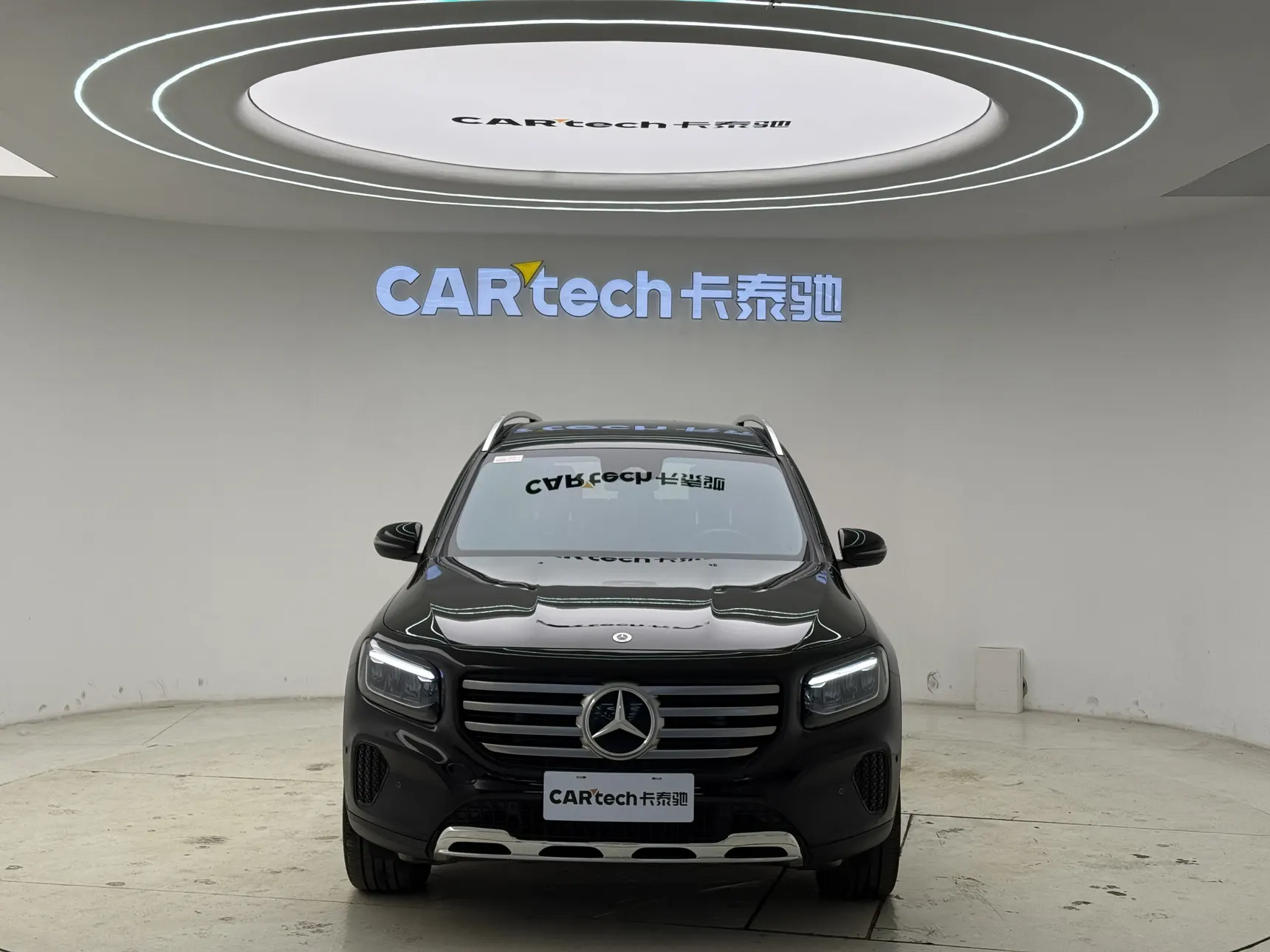 Mercedes-Benz GLB, 2024 3