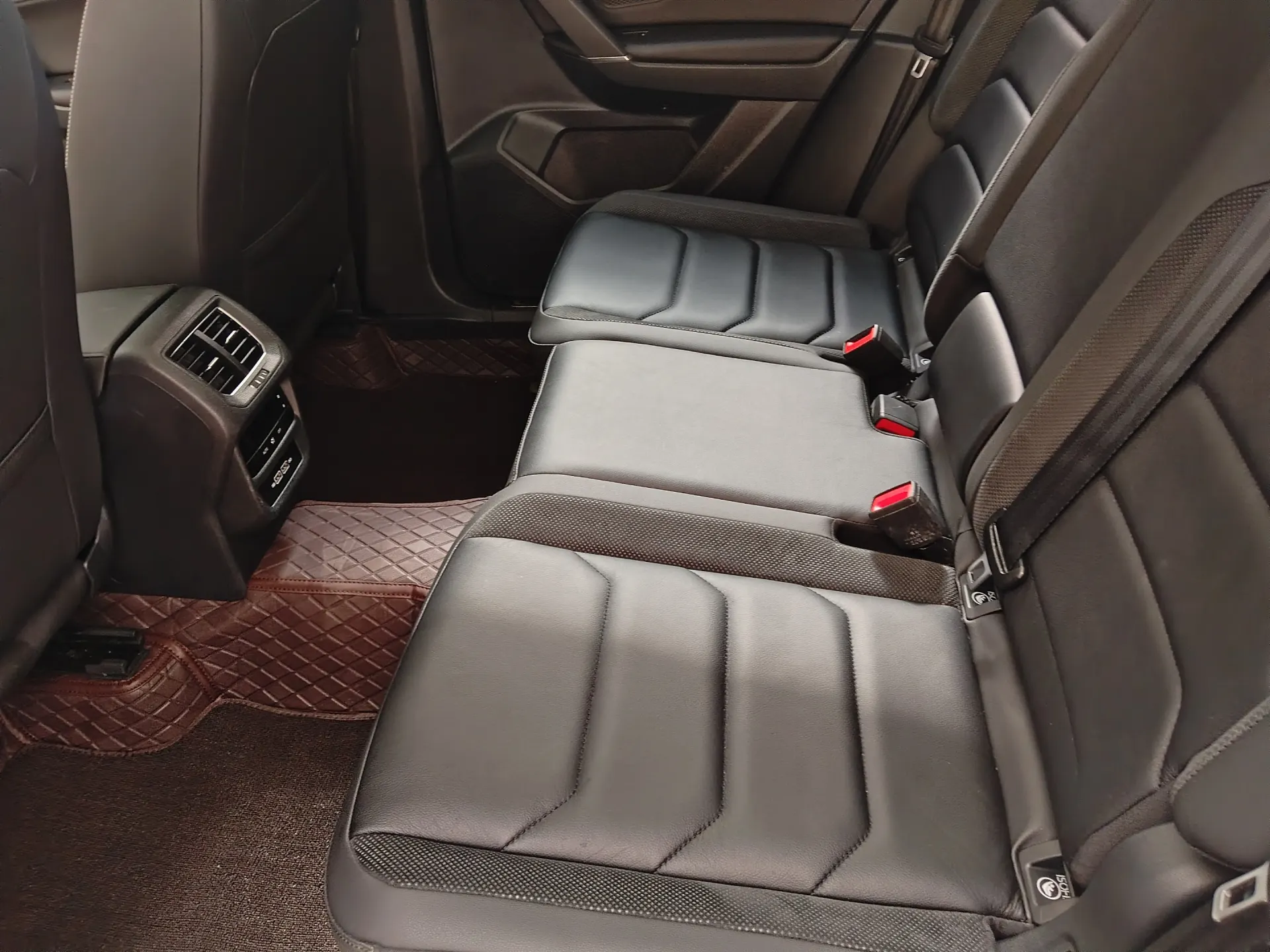 Volkswagen Tayron, 2020 11