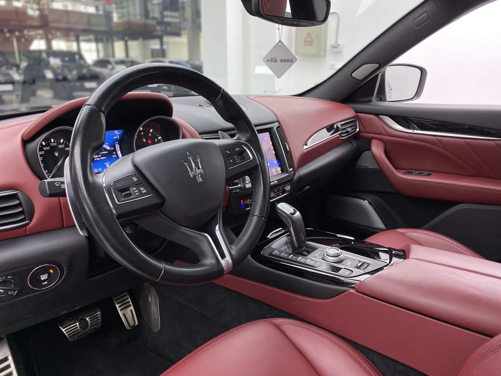 Maserati Levante, 2021 6