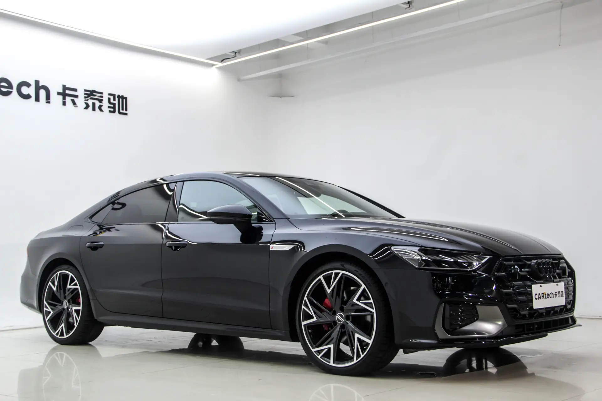 Audi A7L 45 TFSI, 2025 2