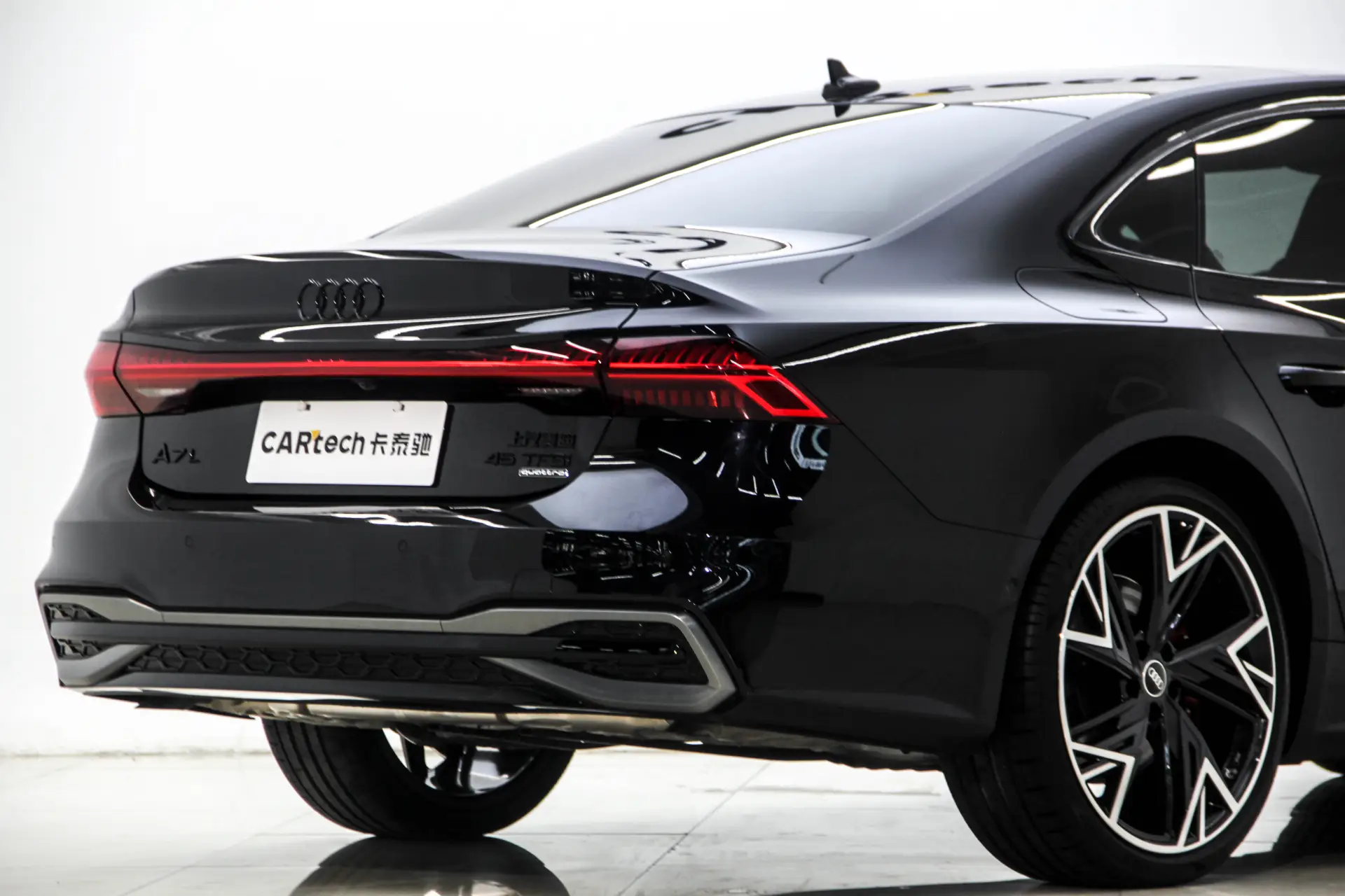 Audi A7L 45 TFSI, 2025 8