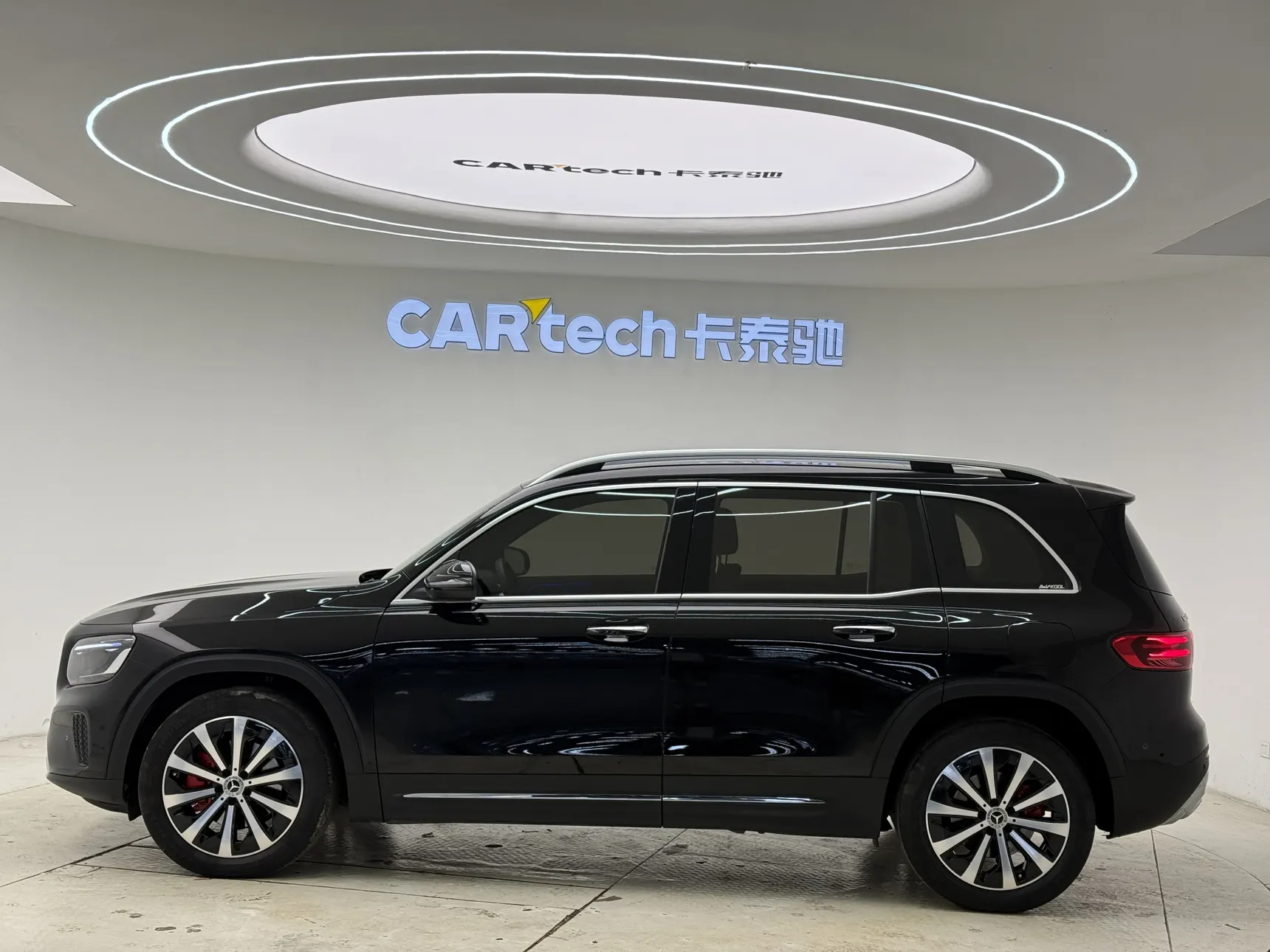 Mercedes-Benz GLB, 2024 8