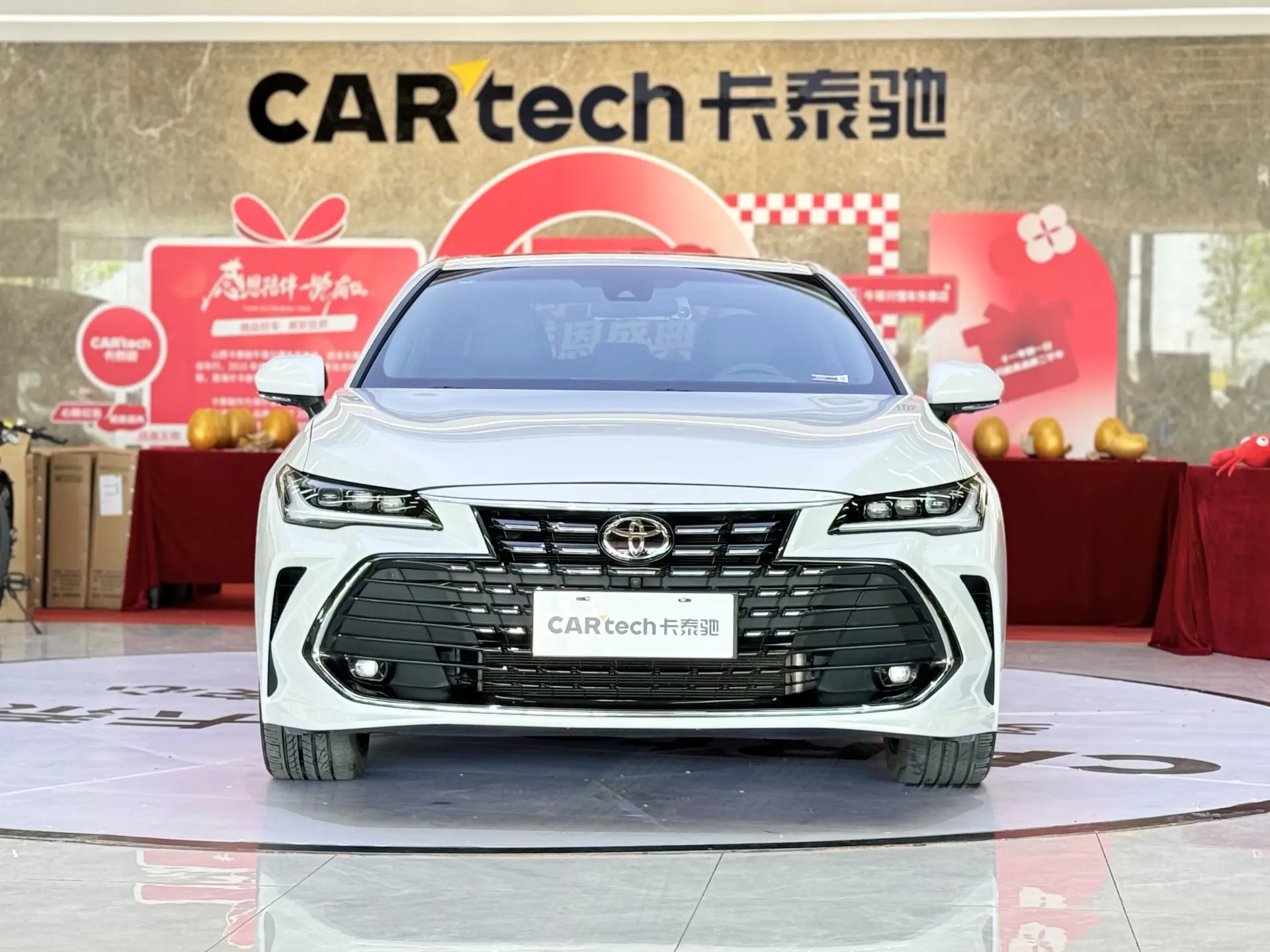Toyota Avalon, 2022 3