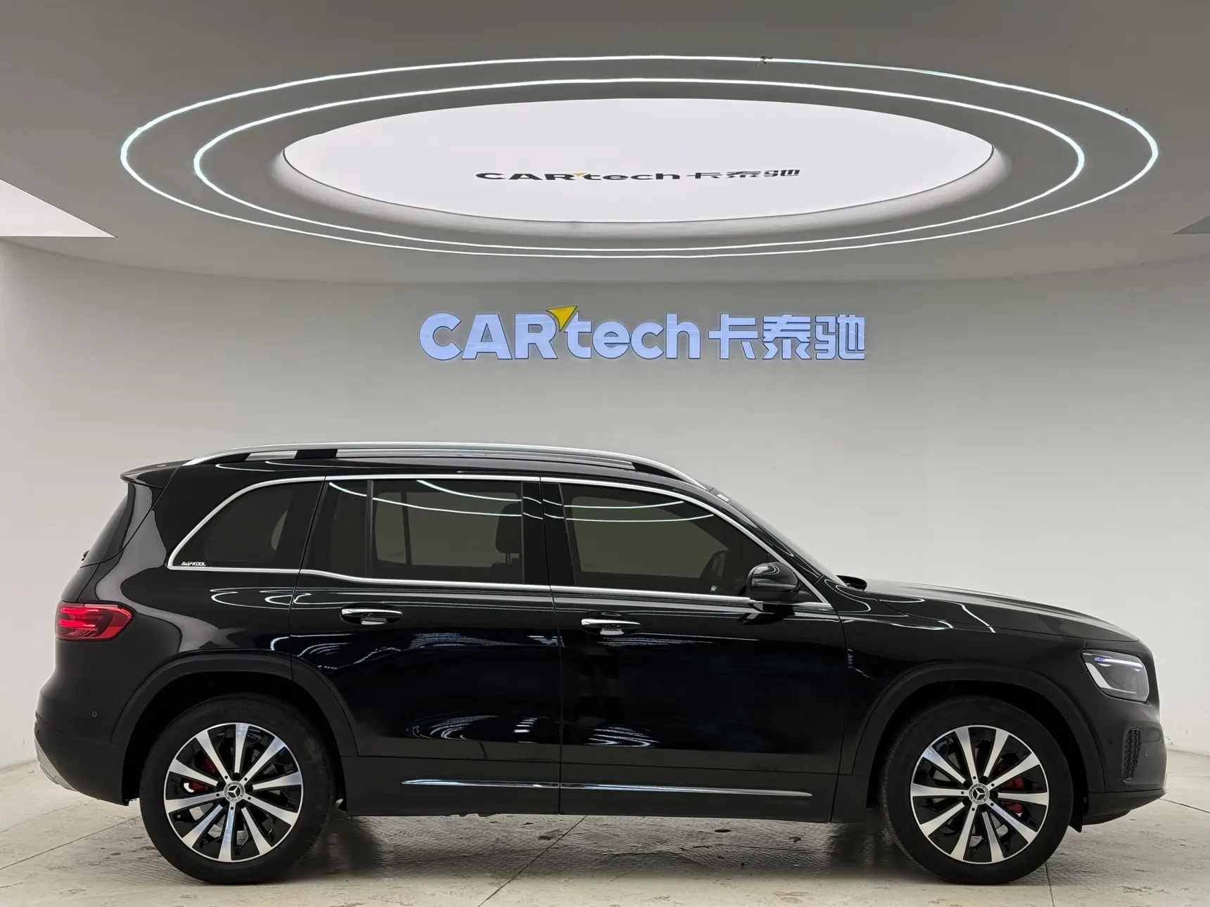 Mercedes-Benz GLB, 2024 4