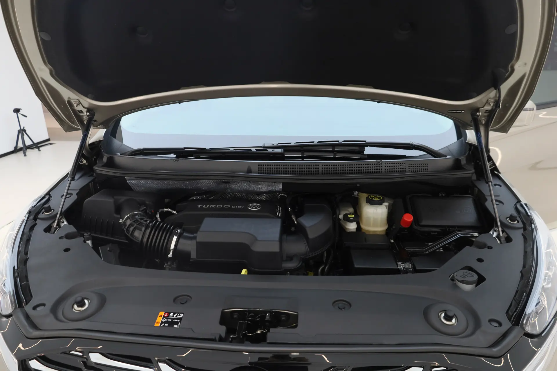 Buick GL8, 2024 12