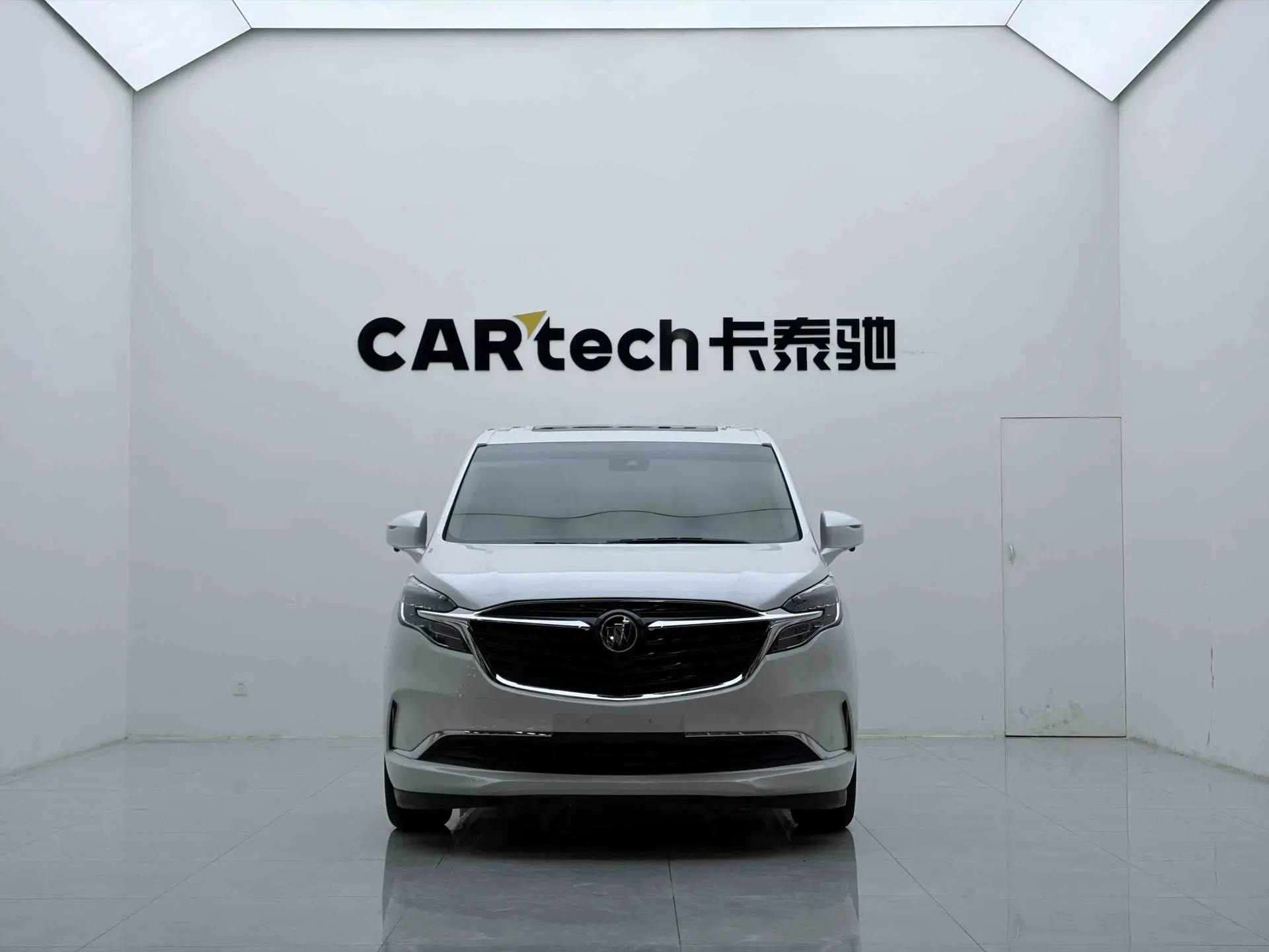 Buick GL8, 2022 2