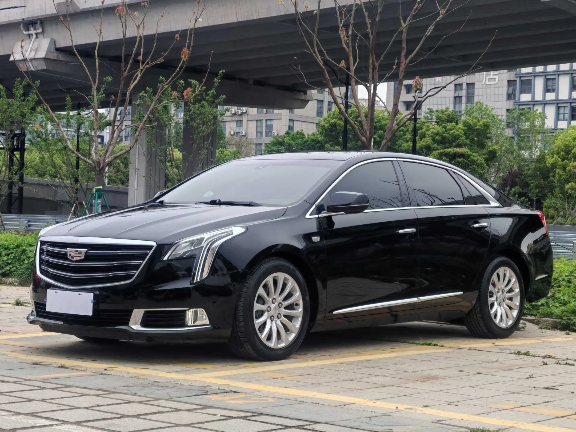 Cadillac XTS