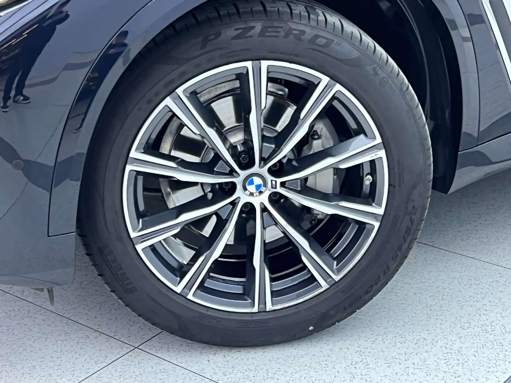 BMW X5, 2023 32