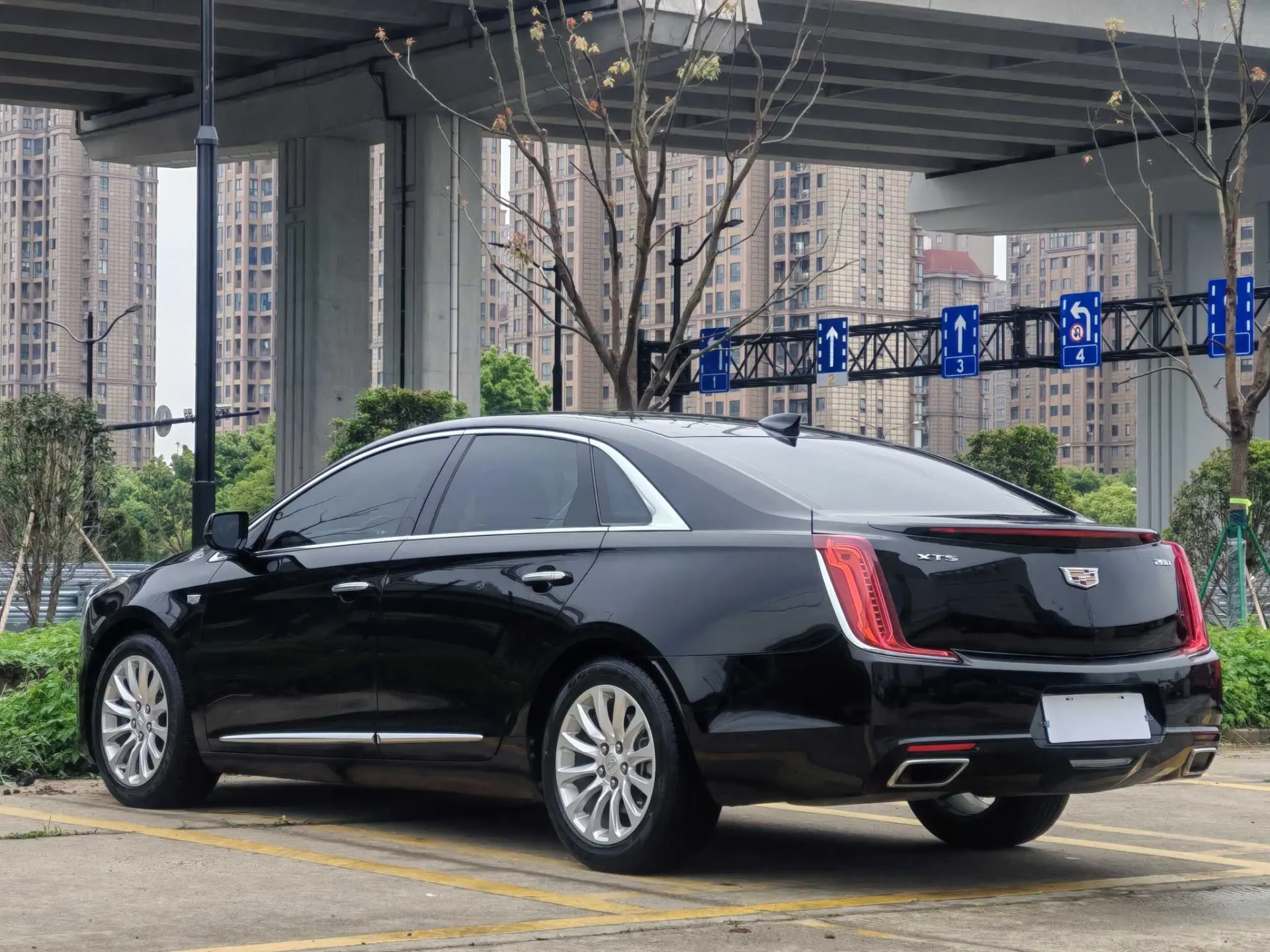 Cadillac XTS, 2019 все фото