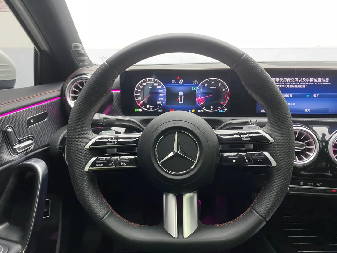 Mercedes-Benz A 200 L, 2025 14