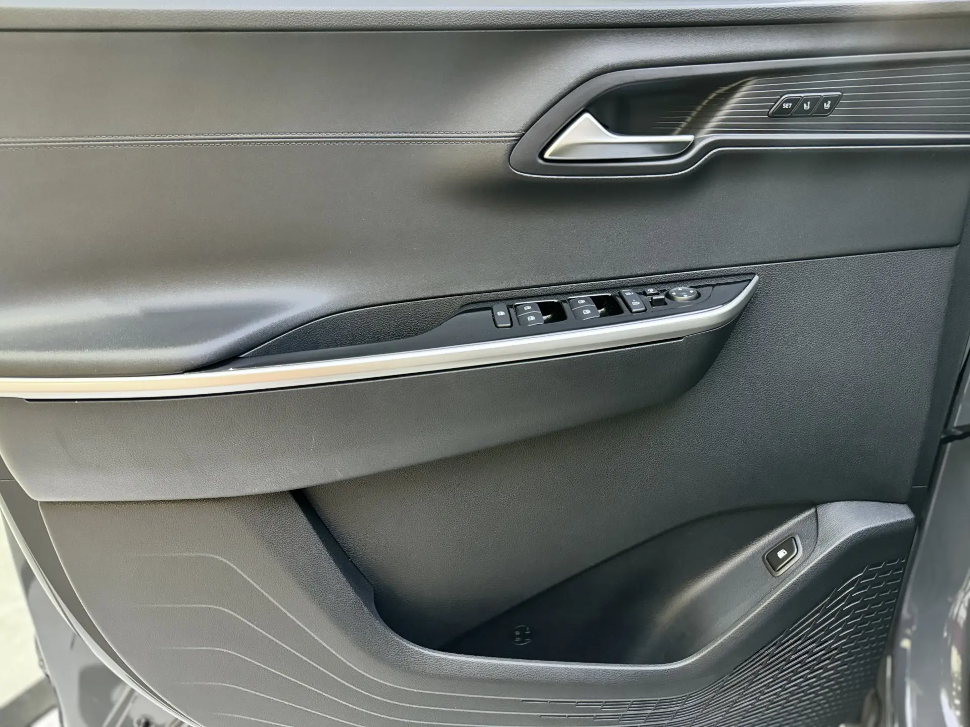 Hyundai Custo, 2024 16