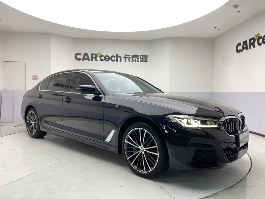 BMW 530Li, 2022 2