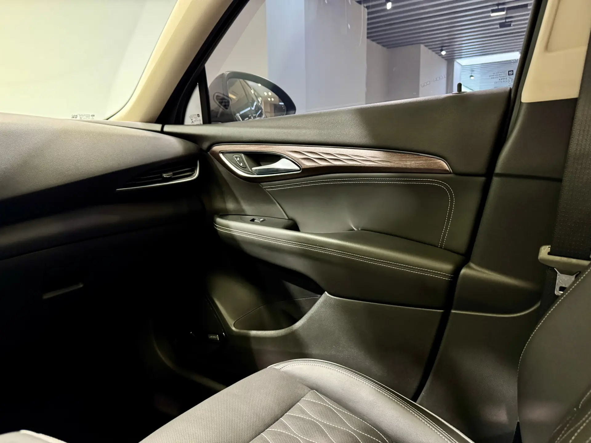 Buick Envision, 2021 16
