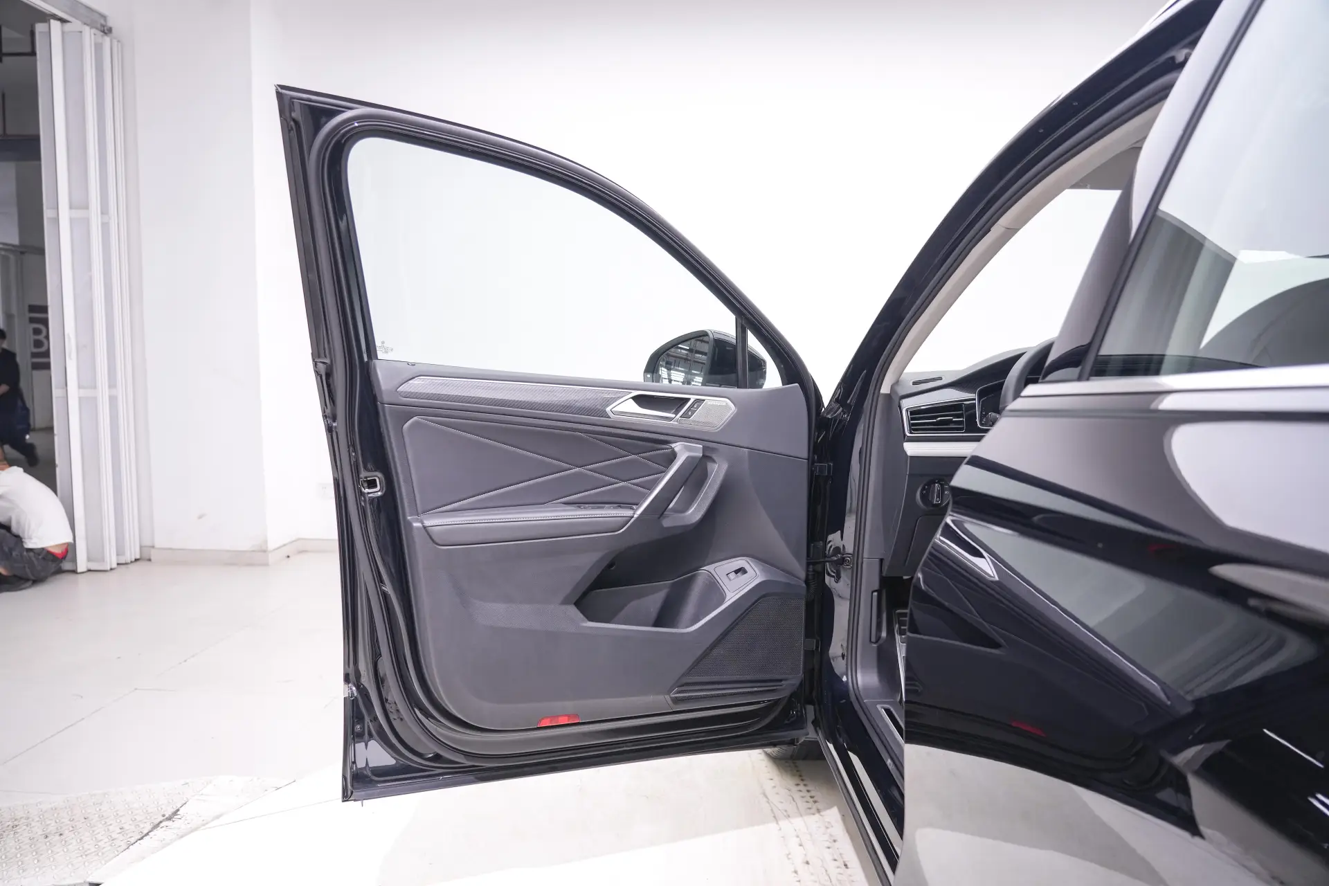 Volkswagen Tiguan L, 2024 18