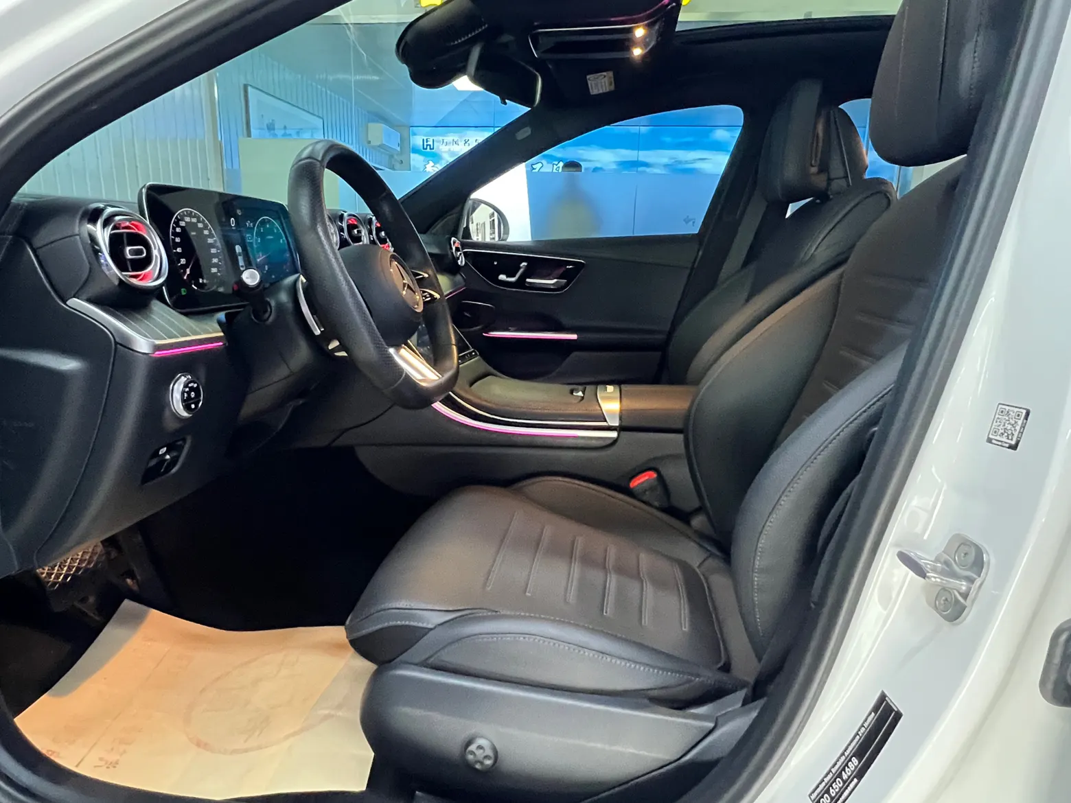 Mercedes-Benz C 260 L, 2024 11