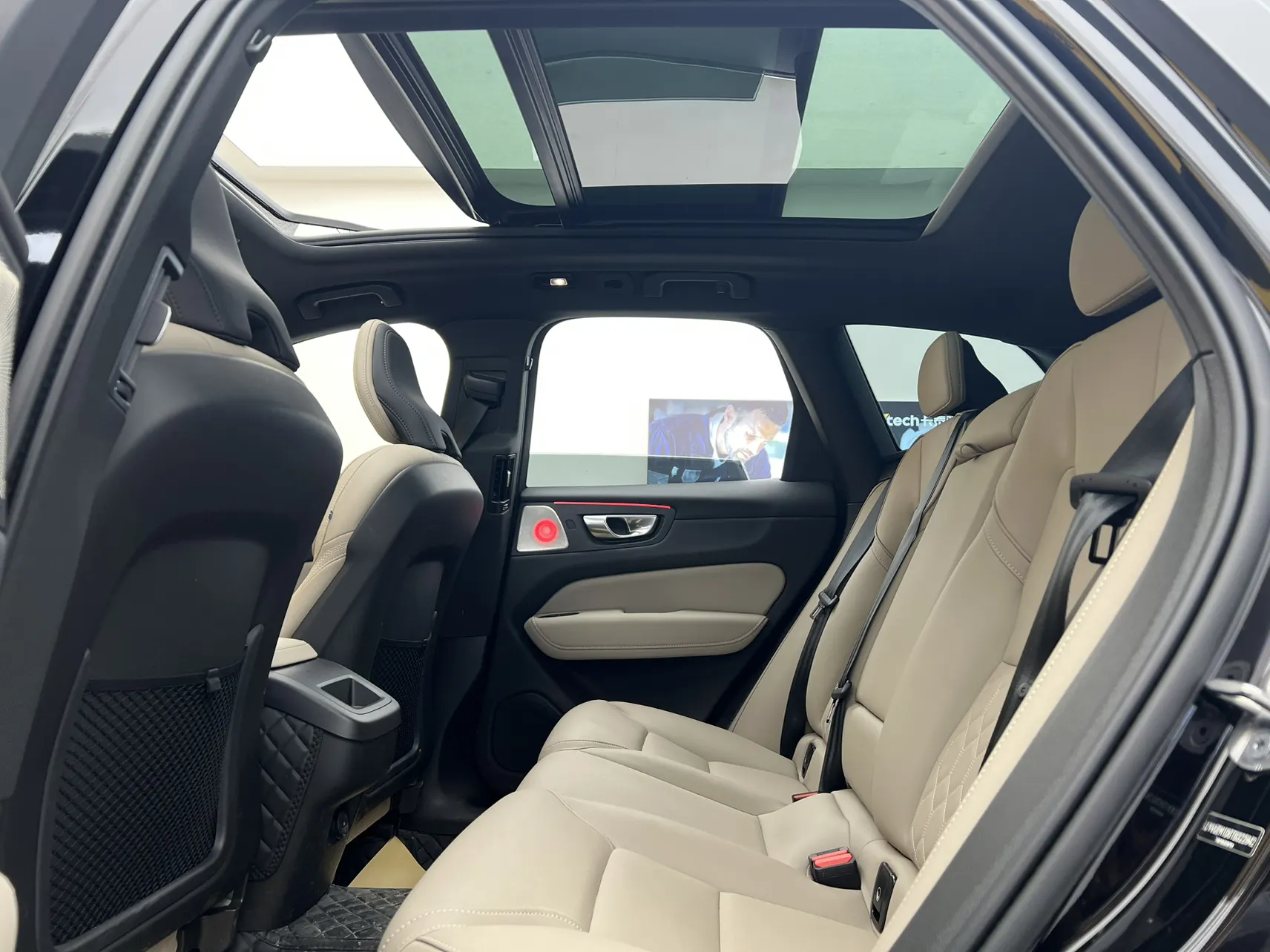 Volvo XC60, 2025 20