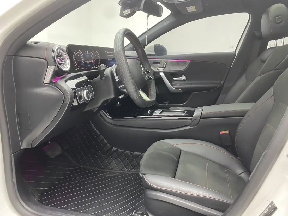 Mercedes-Benz A 200 L, 2025 17