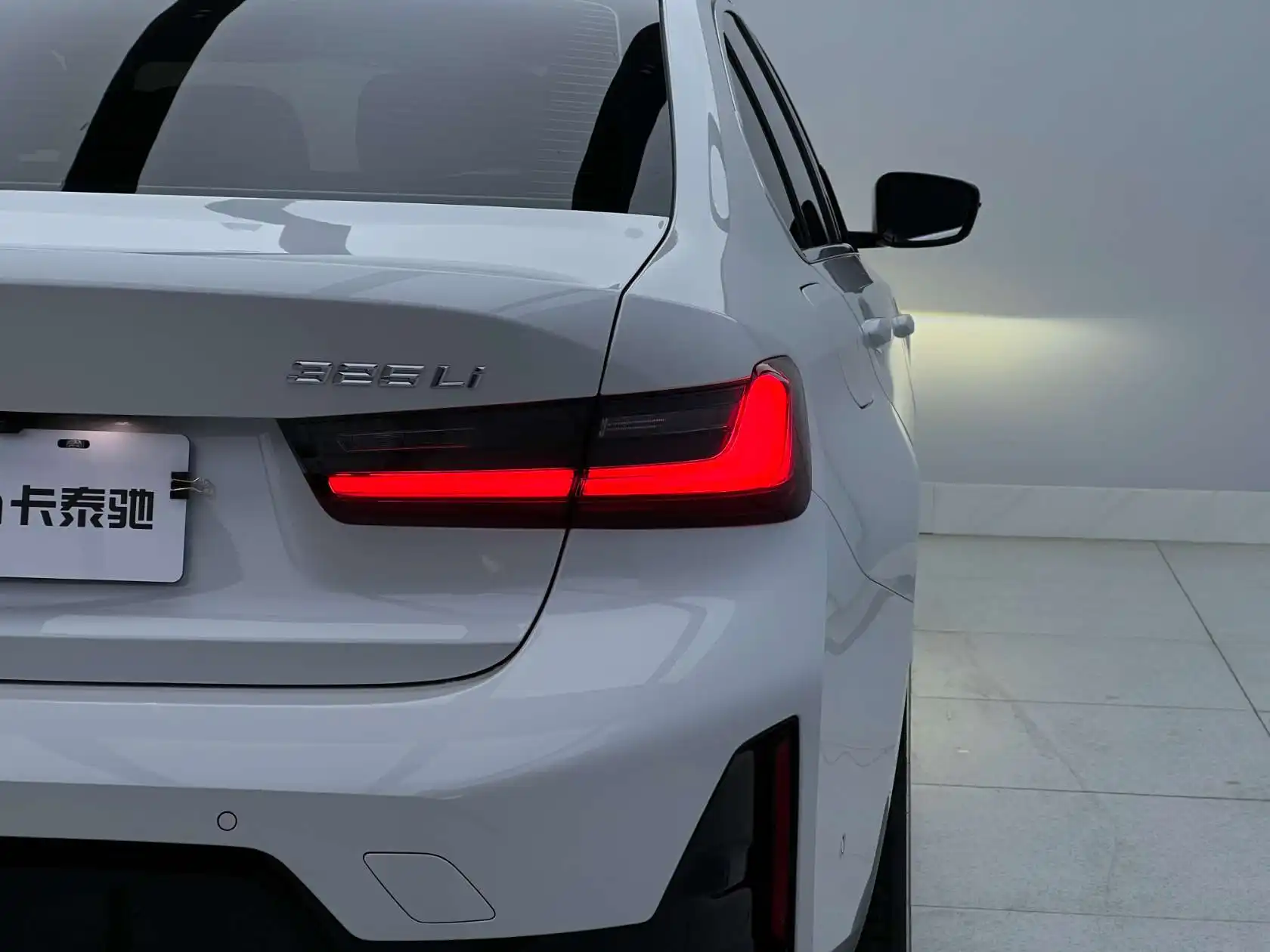 BMW 325Li, 2025 6