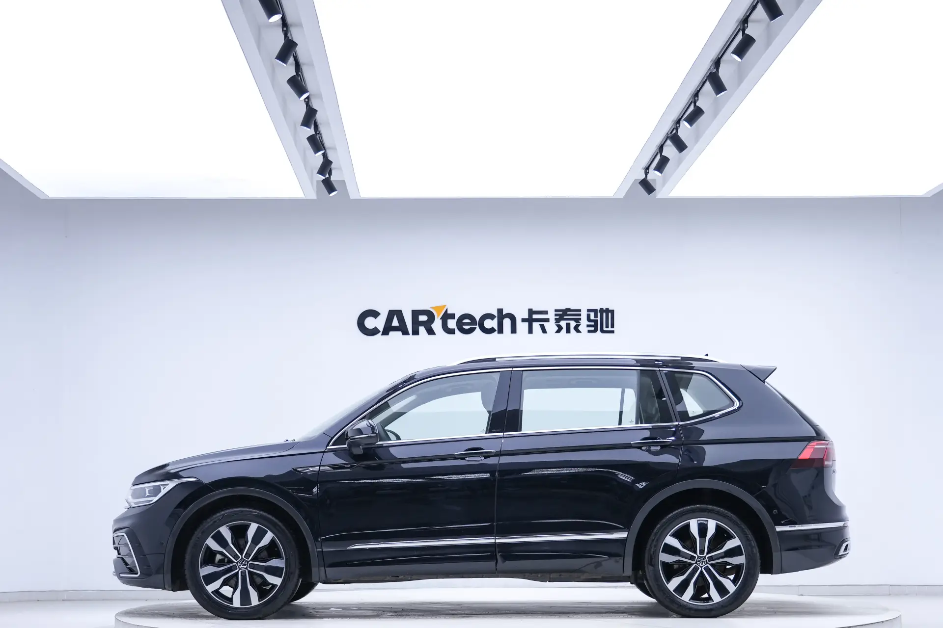 Volkswagen Tiguan L, 2024 8