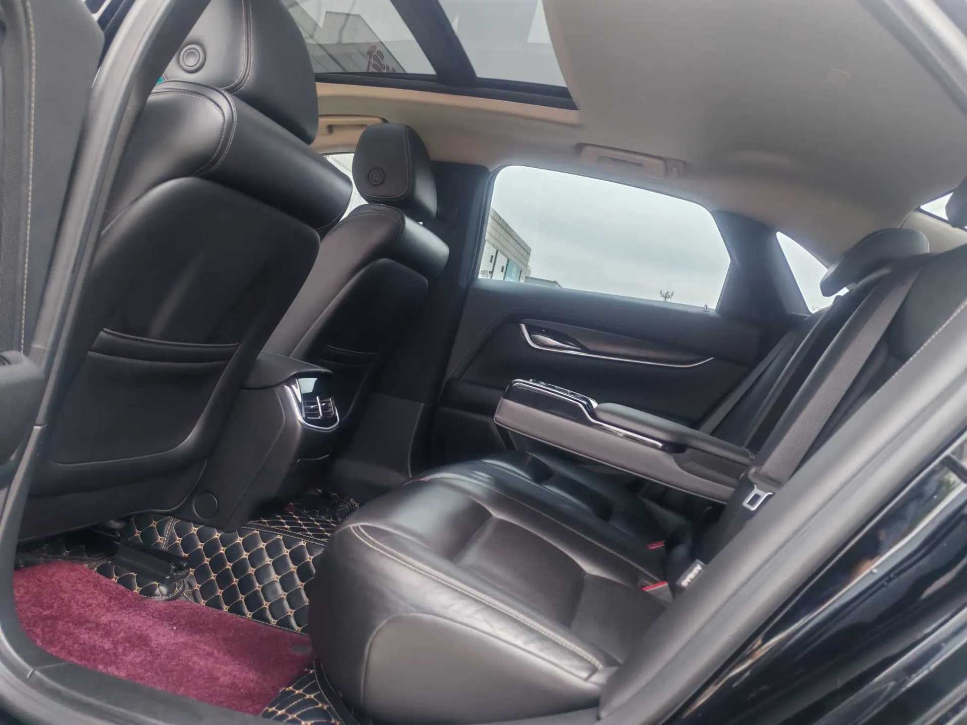 Cadillac XTS, 2019 19