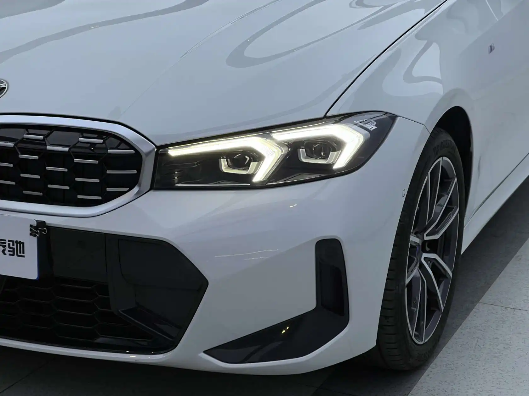 BMW 325Li, 2025 все фото