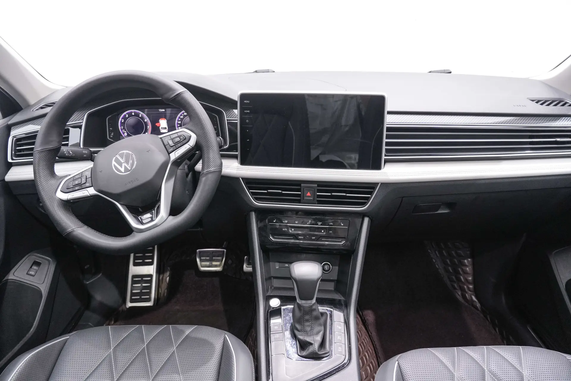 Volkswagen Tiguan L, 2024 15