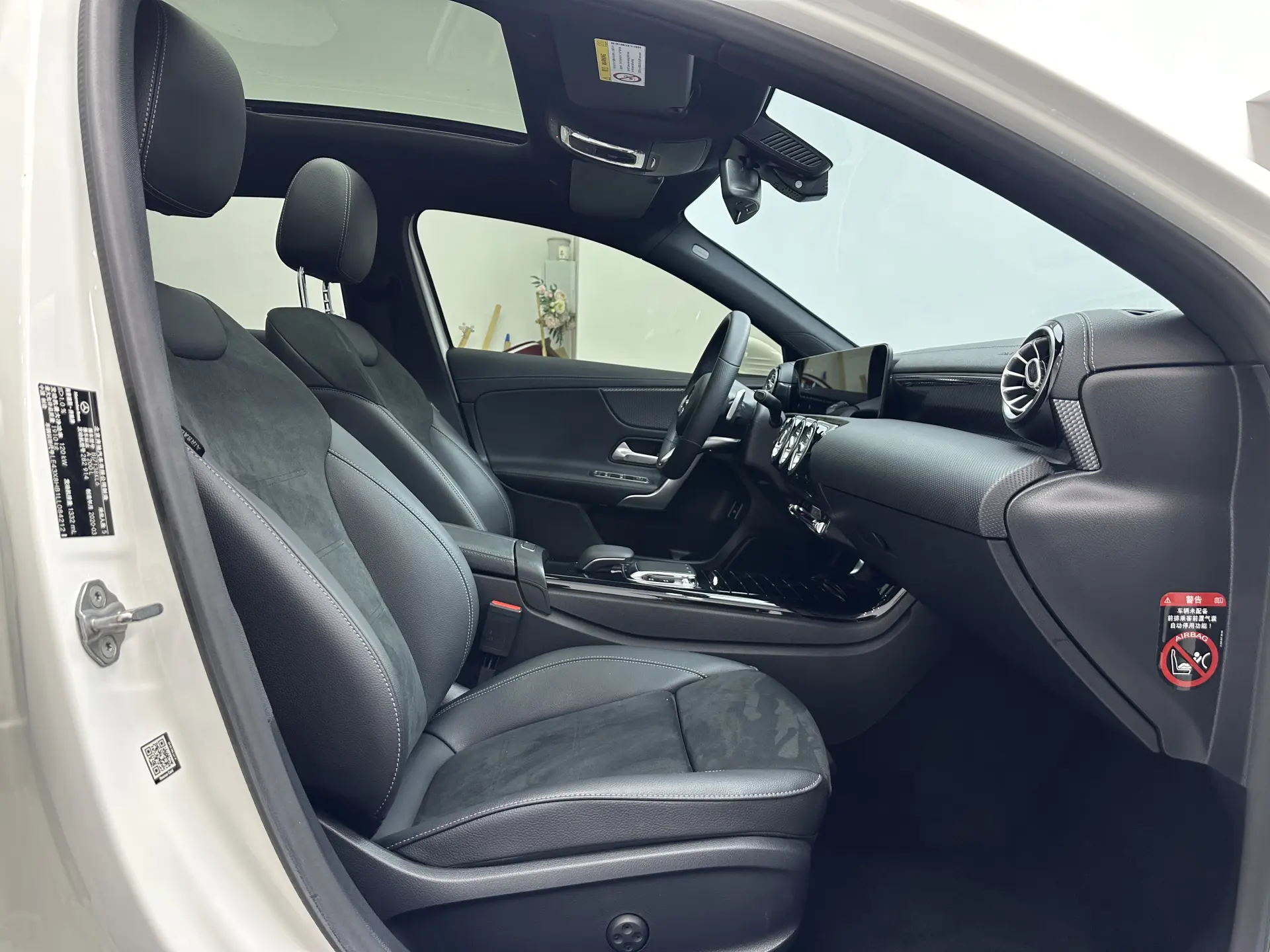 Mercedes-Benz A 200 L, 2020 13