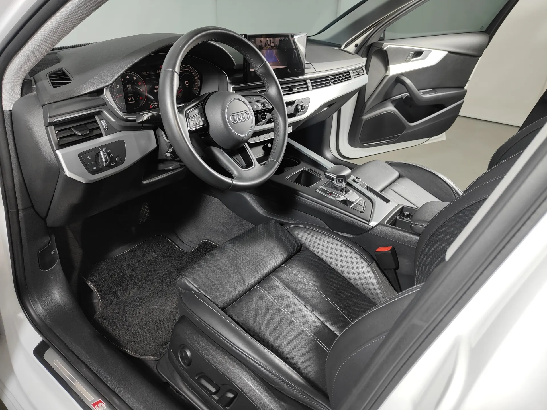 Audi A4L 40 TFSI, 2021 13