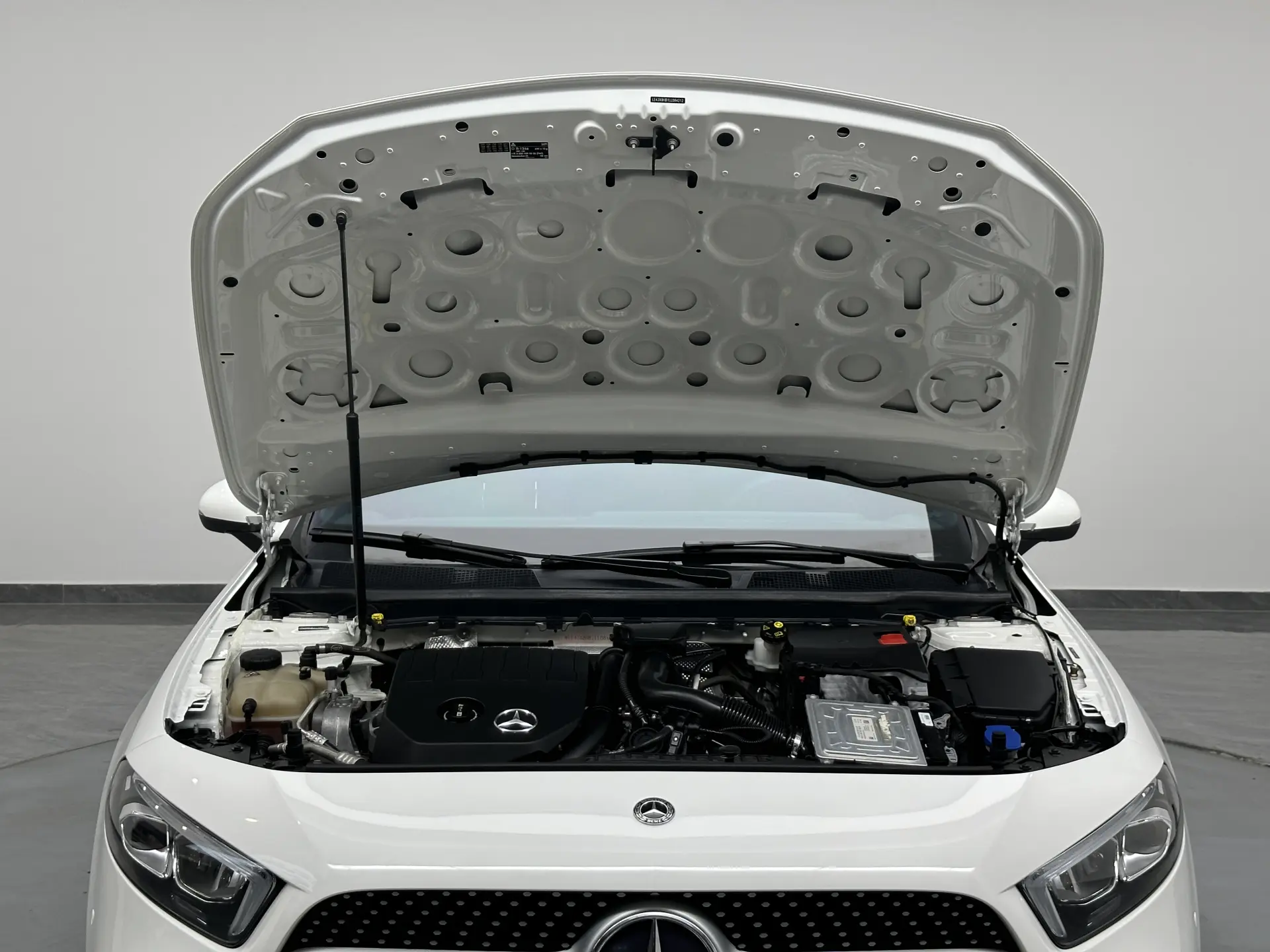 Mercedes-Benz A 200 L, 2020 27