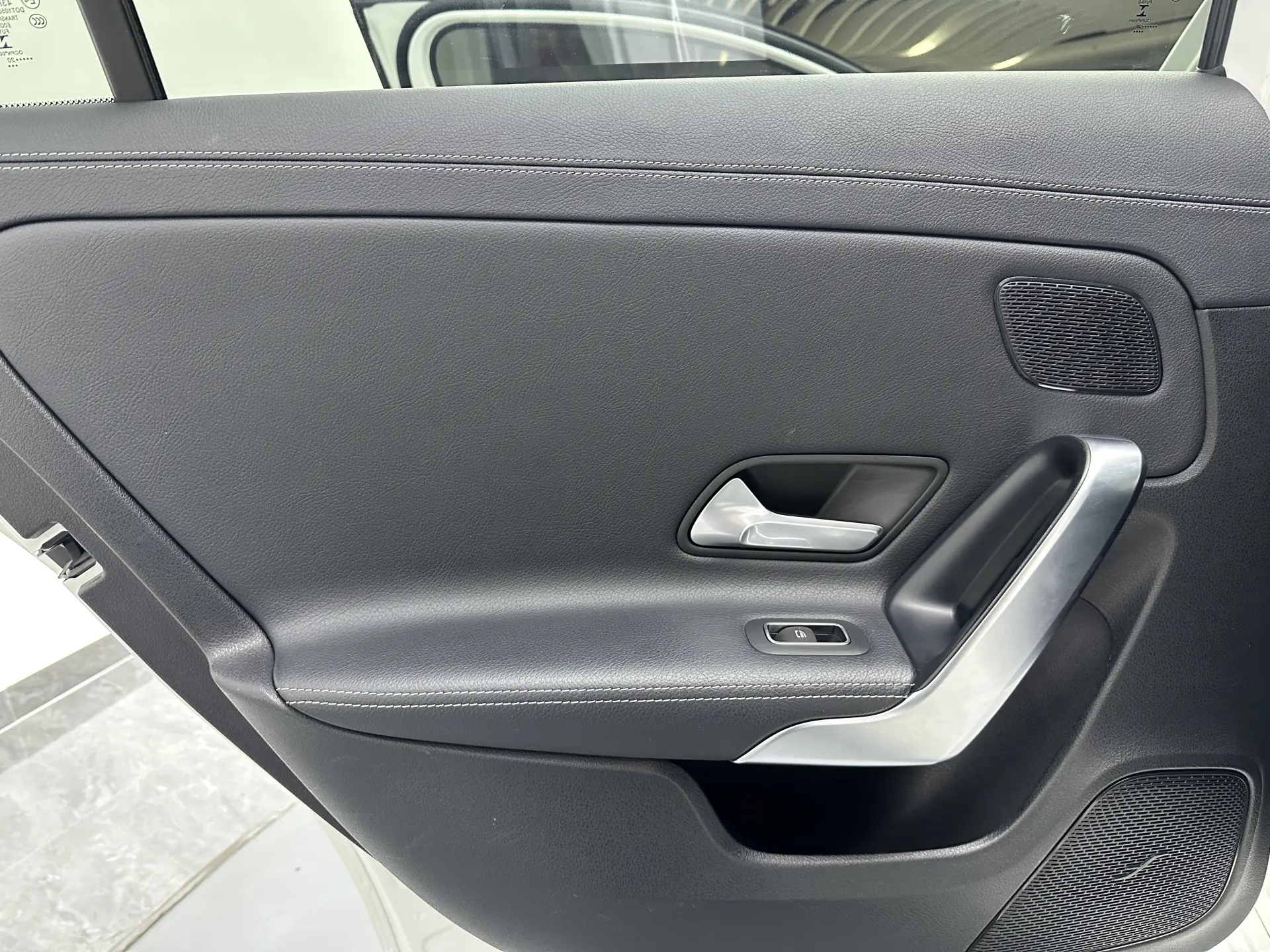 Mercedes-Benz A 200 L, 2020 24