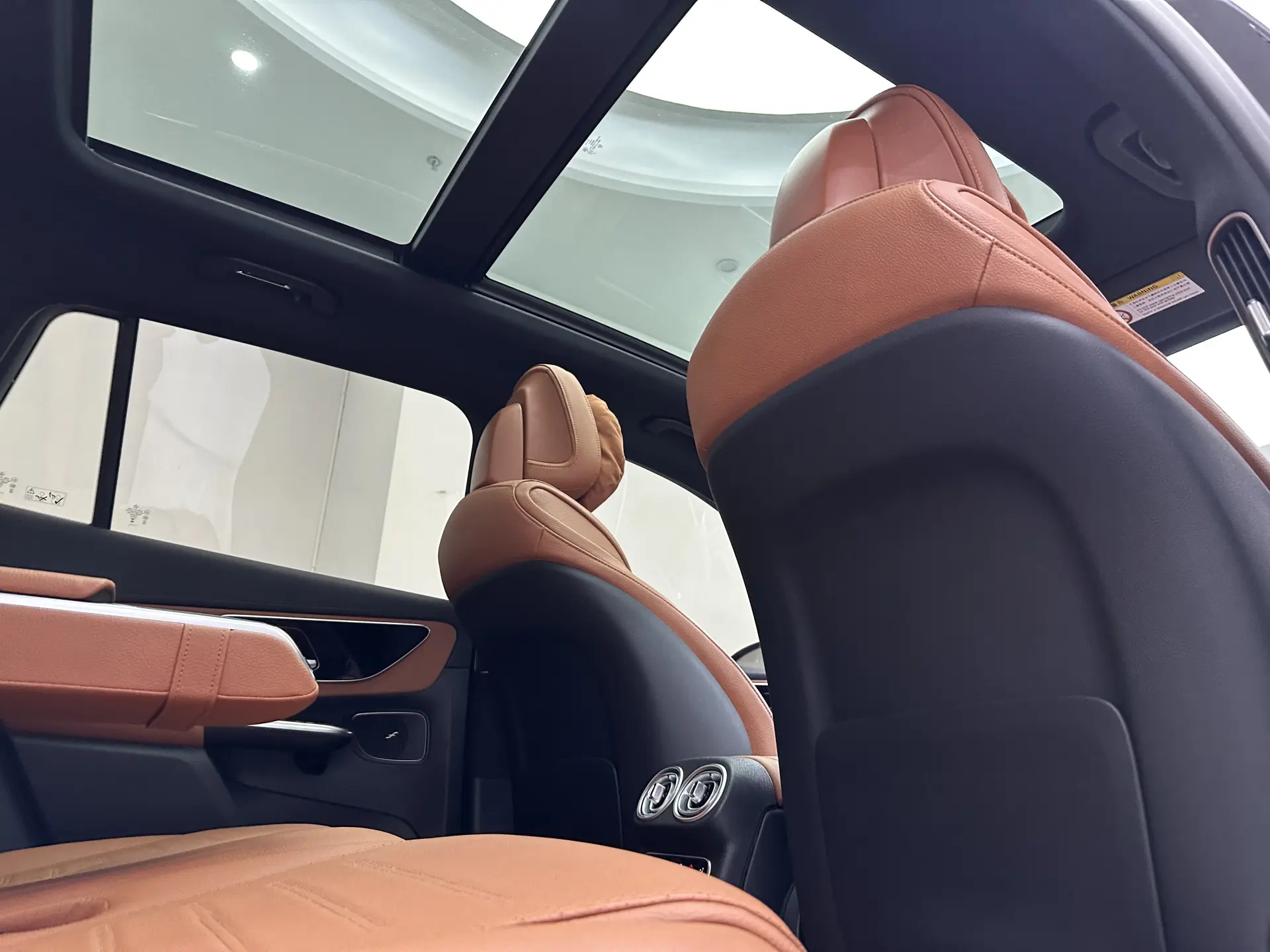 Mercedes-Benz GLC 300 L, 2023 15