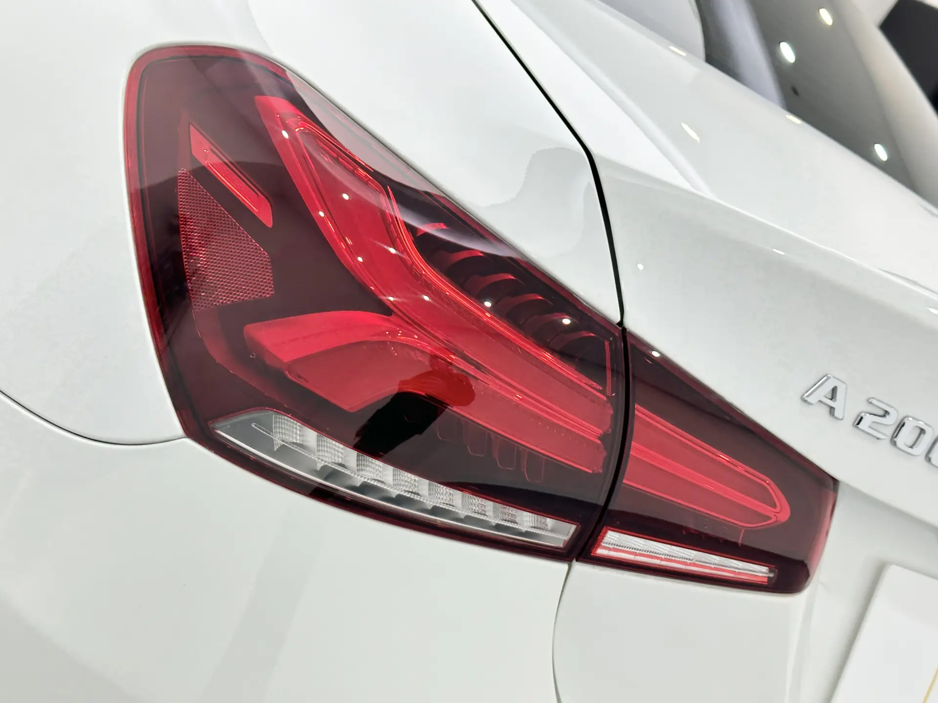 Mercedes-Benz A 200 L, 2020 21