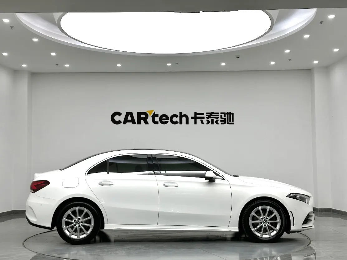 Mercedes-Benz A 200 L, 2020 4