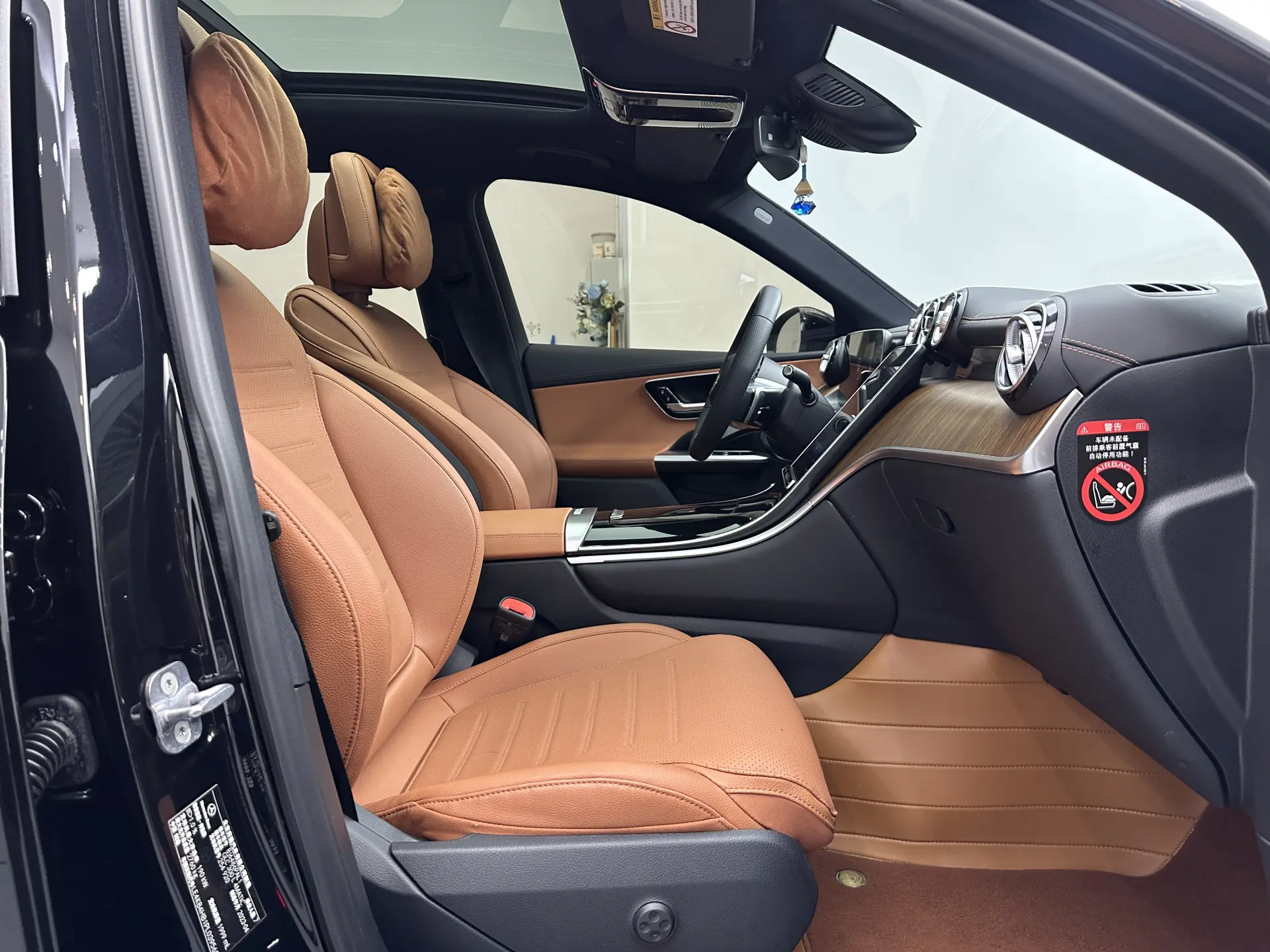Mercedes-Benz GLC 300 L, 2023 13