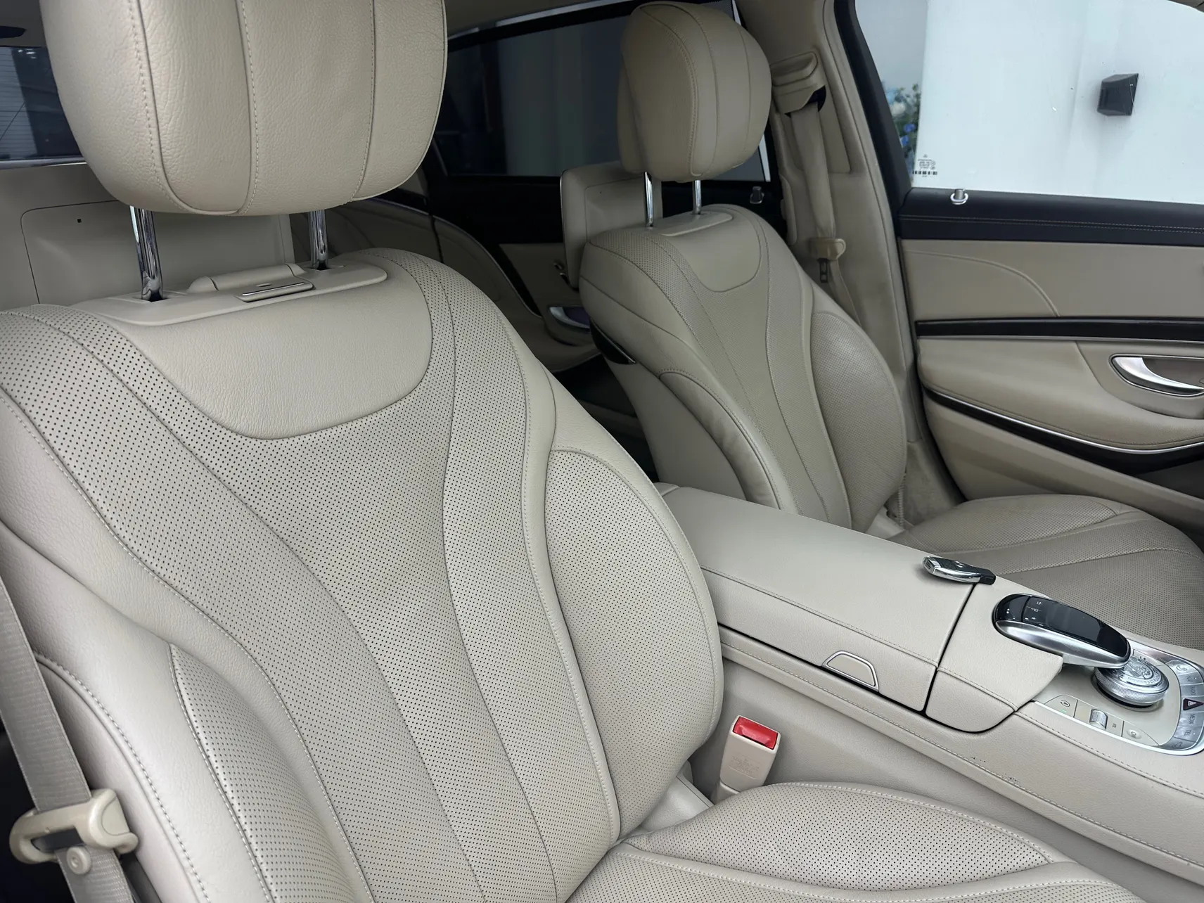 Mercedes-Benz S 400 4MATIC, 2016 39